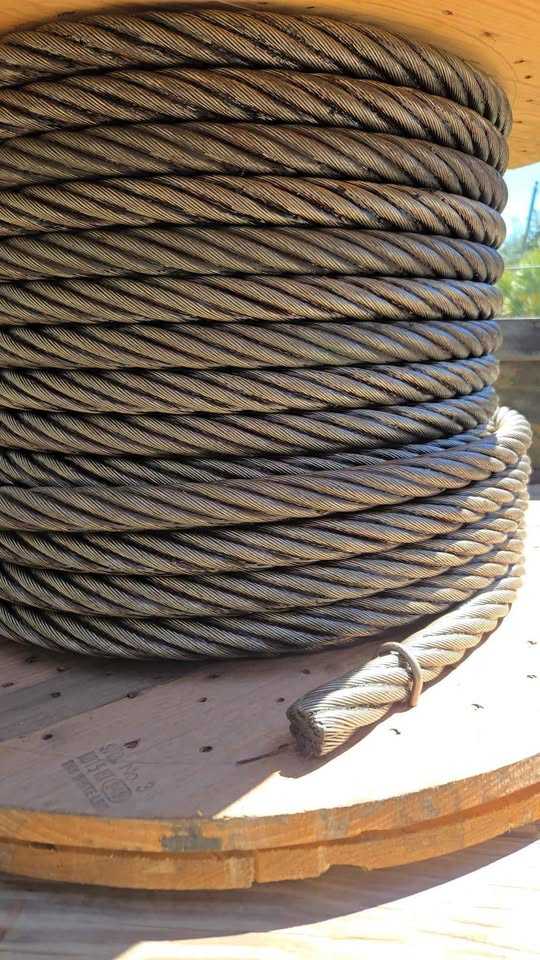 112' SPOOL OF 1 1/4" STEEL CABLE - CABLE