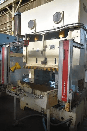 AIDA NC2-110(1) PRESS 121T 4.33IN STROKE 59,100SPM 15HP 74INX20.4IN BED - MECHANICAL PRESSES