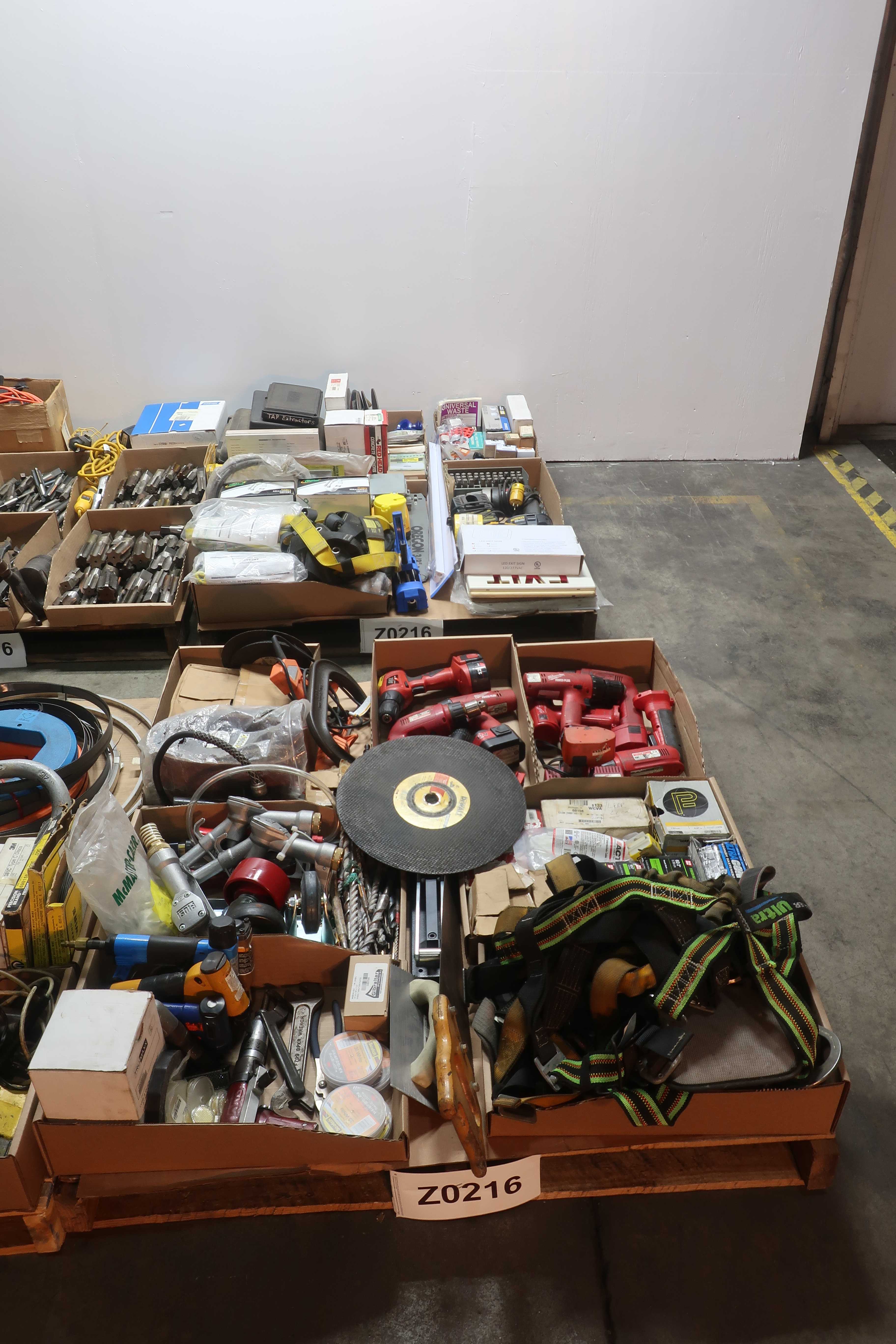 4 PALLETS OF ASSORTED TOOLS - TOOLS