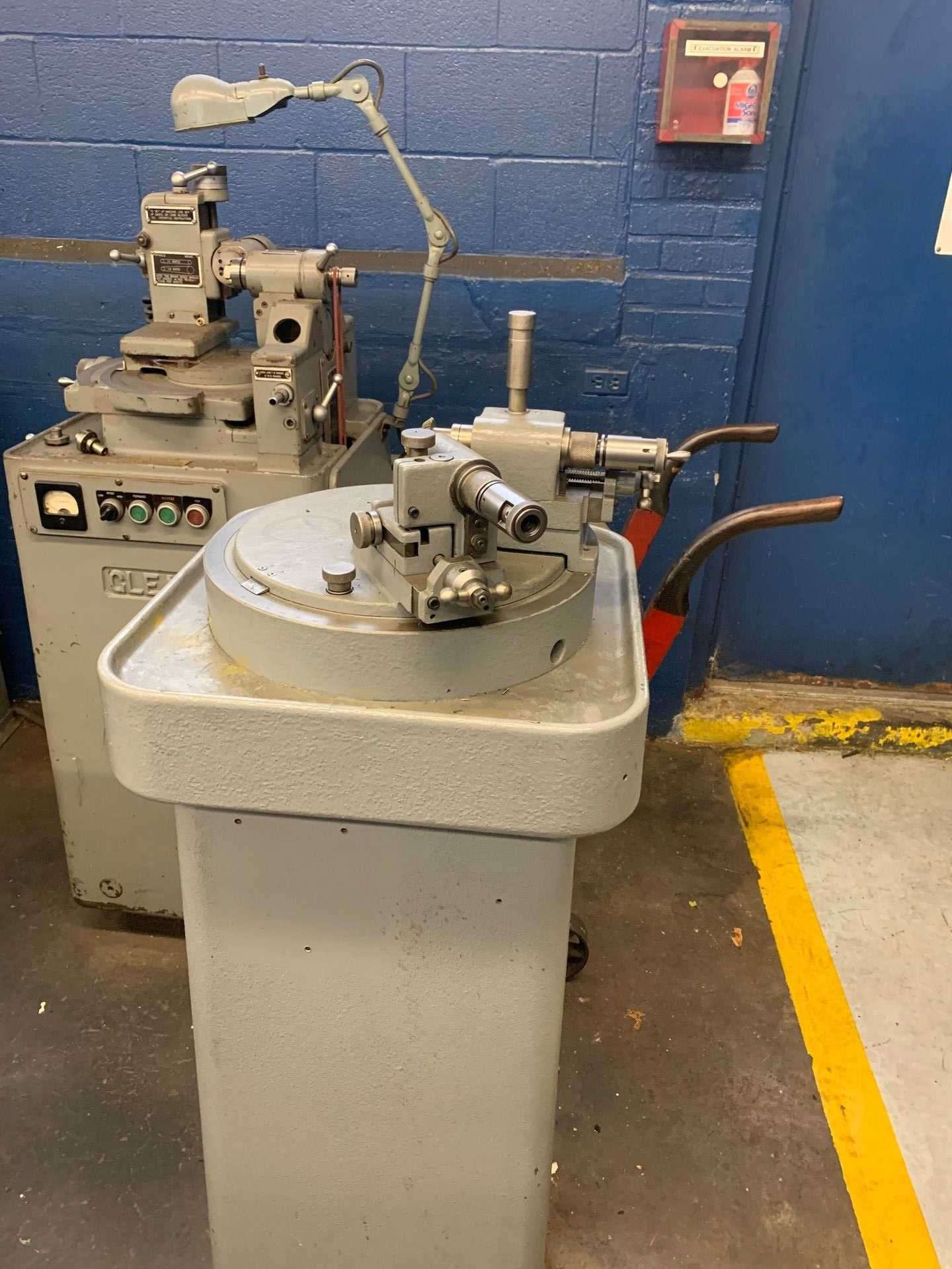 GLEASON WORKS ANGULAR TESTER - GEAR INSPECTION MACHINES