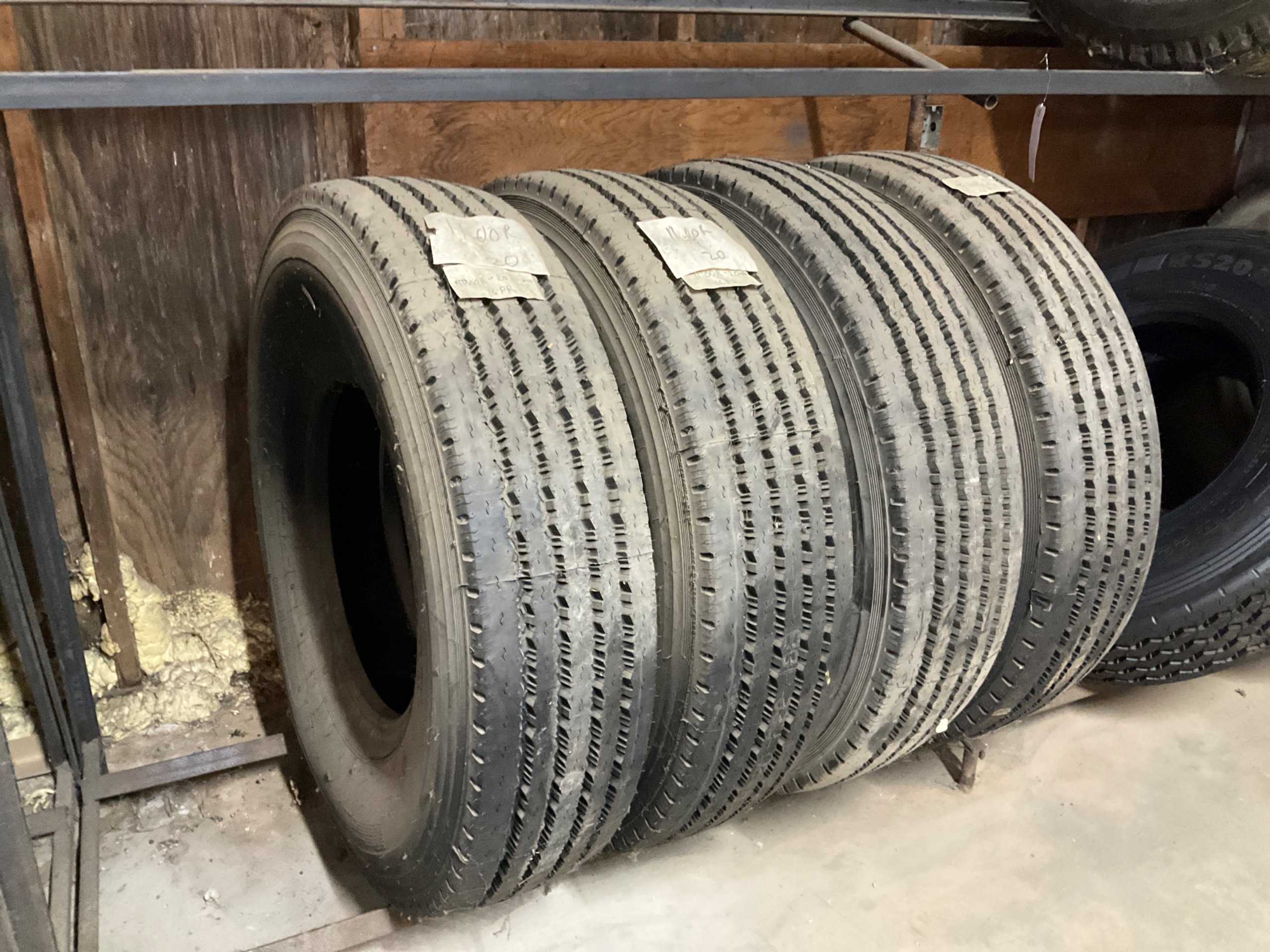 QTY 10: TIRE - CONSTRUCTION EQUIPMENT PARTS