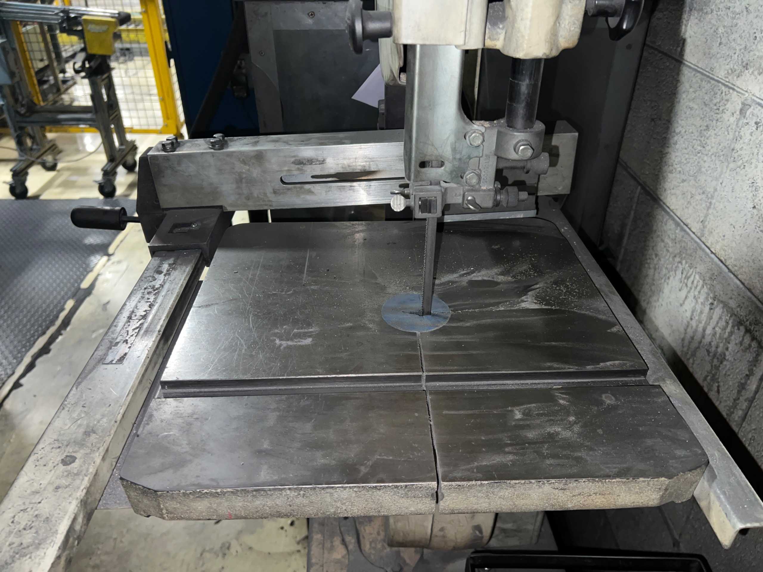 JET VERTICAL BAND SAW - VERTICAL BAND SAWS