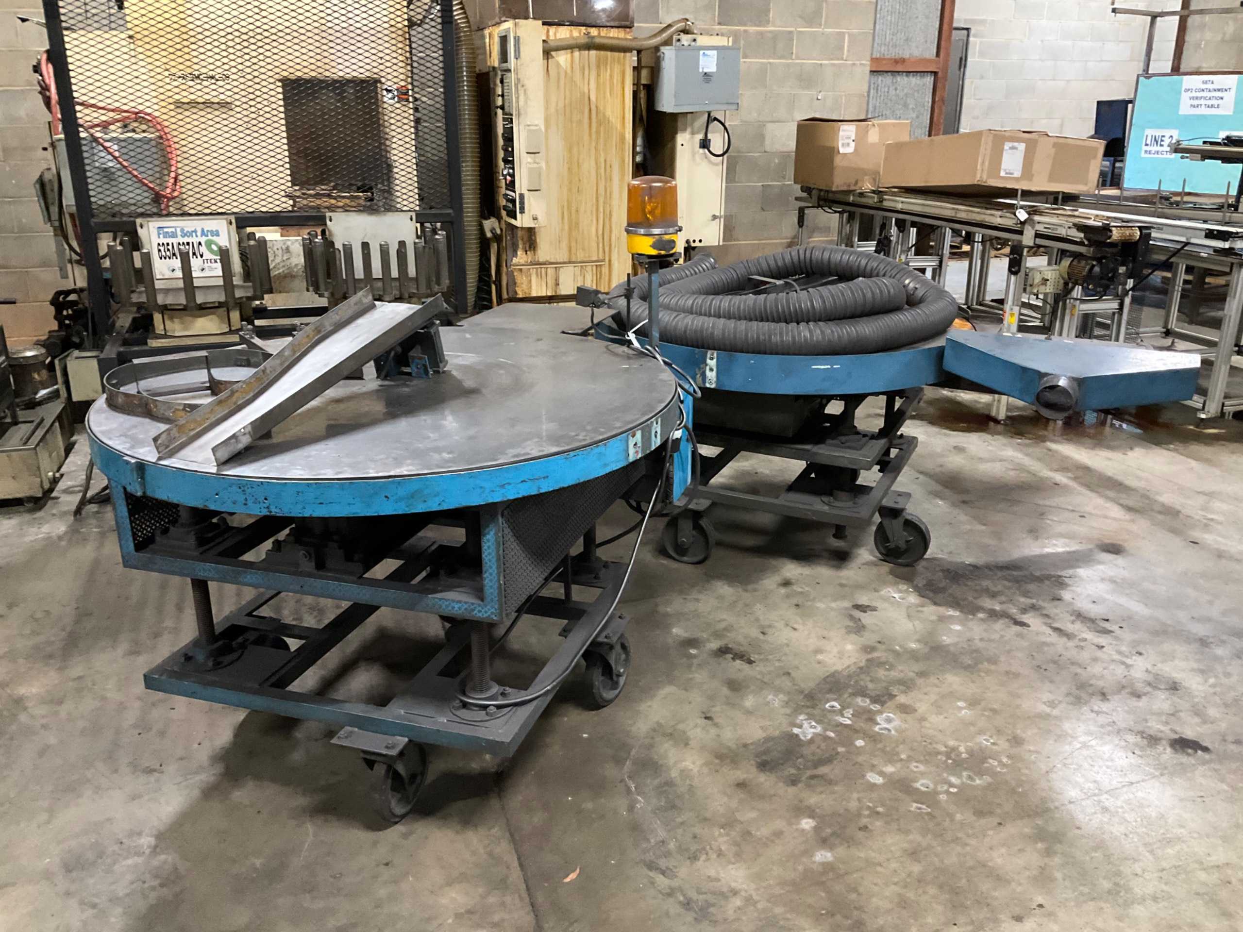 QTY 2: FEEDER TABLES QTY 2: FEEDER TABLES