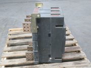 Fuji SE3203PF Circuit Breakers, 3 Pole, 660V AC Voltage, 60Hz Freq, 3200A Continuous Current - CIRCUIT BREAKERS