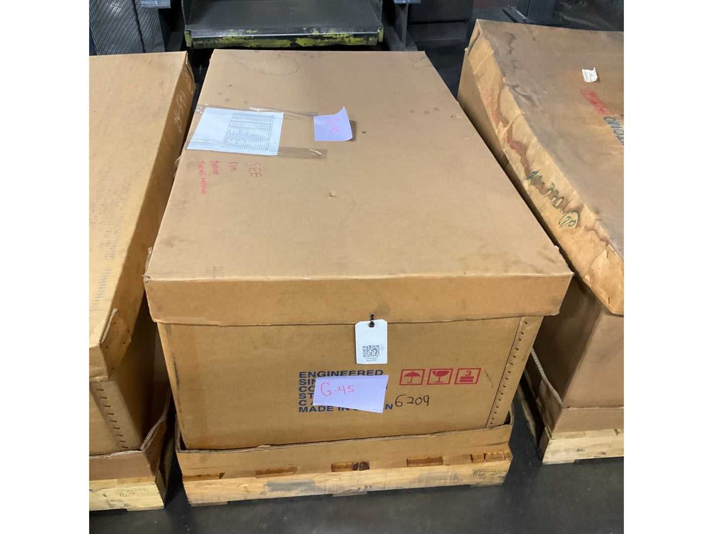 QTY BULK OF PRESS PARTS - PRESS BRAKE TOOLING