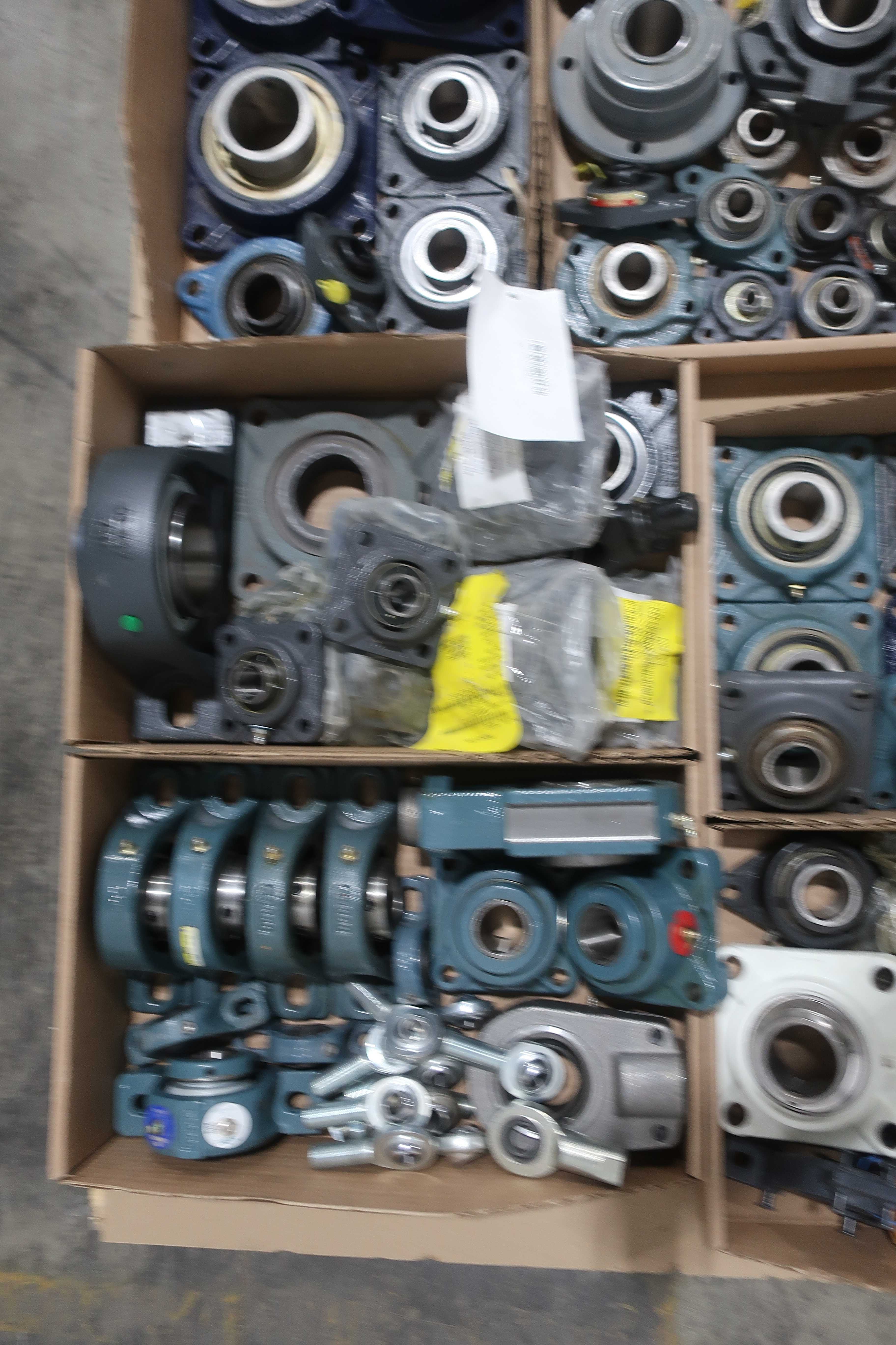 SKU 1749404 - PALLET OF ASSORTED PILLOW BLOCK, ROD END AND MOUNTED BEARINGS - BEARINGS