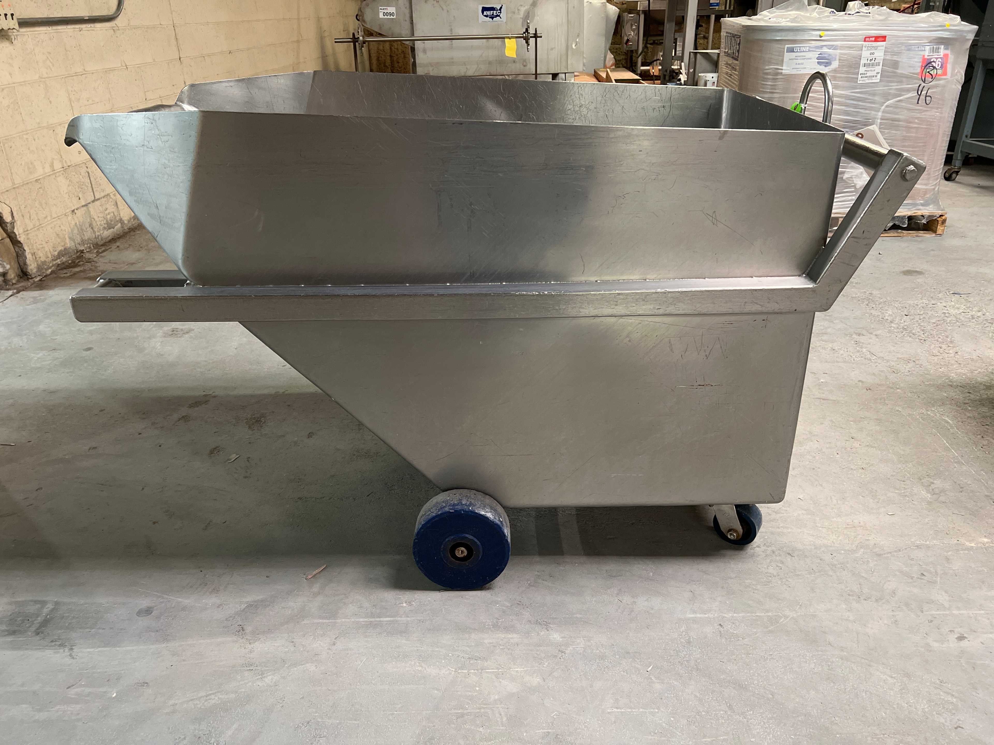 Stainless Steel Dump Cart Hopper - ROLLING CARTS