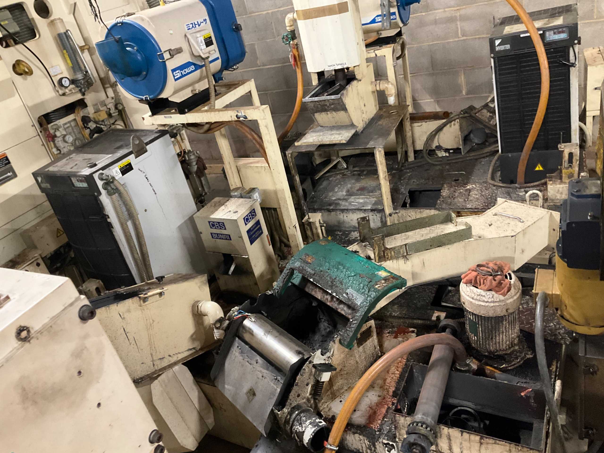 QTY 2: DAIKIN AKZJ358 OIL COOLING UNIT - COOLING EQUIPMENT
