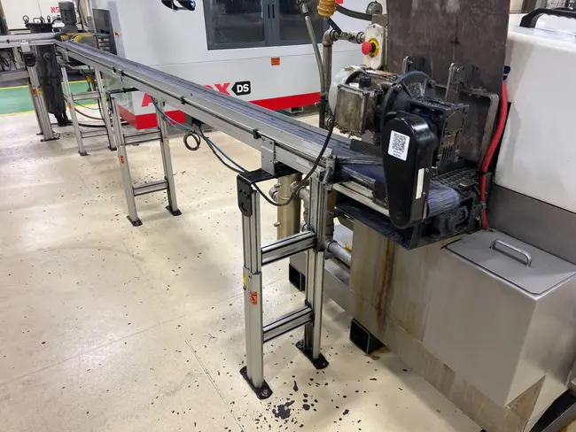 DORNER 2200 SERIES ADJUSTABLE POWER BELT CONVEYOR - undefined