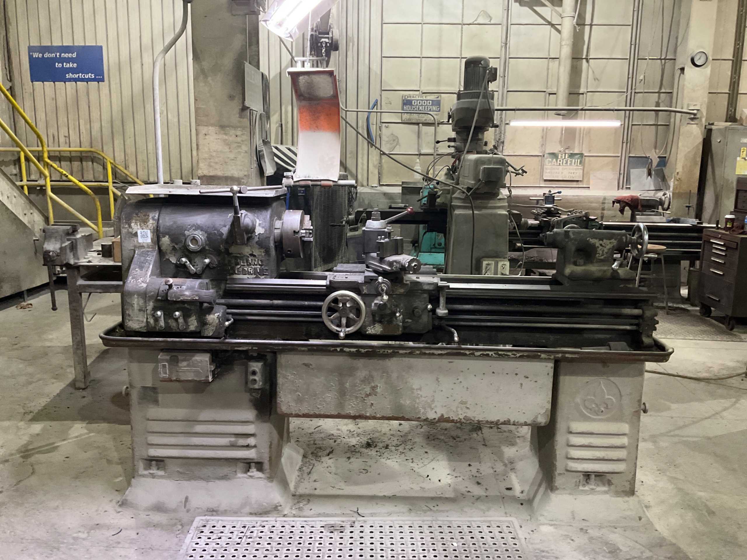 LEBLOND DUAL DRIVE MANUAL LATHE - MANUAL LATHE