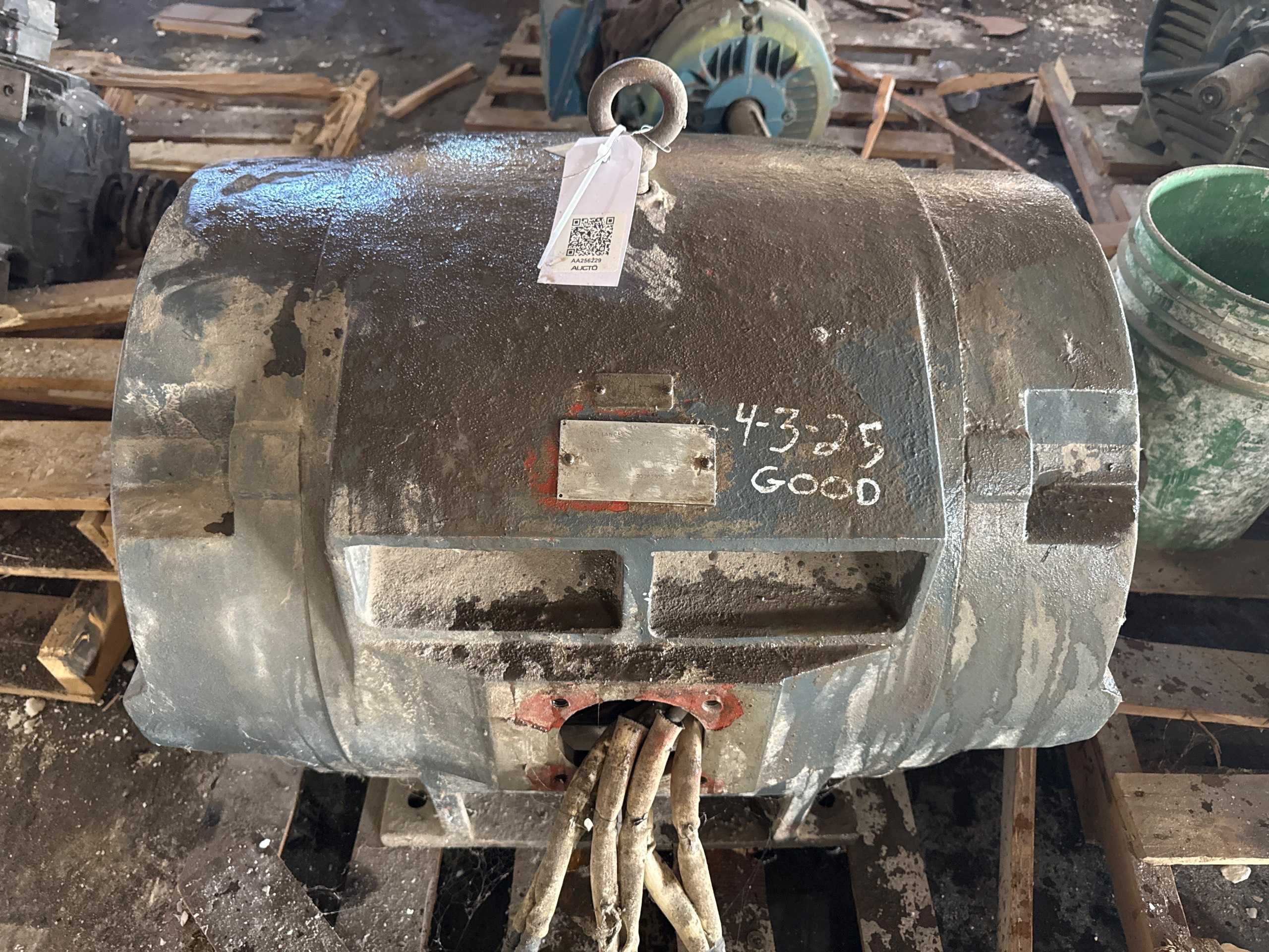 RELIANCE 250HP ELECTRIC MOTOR - AC MOTOR