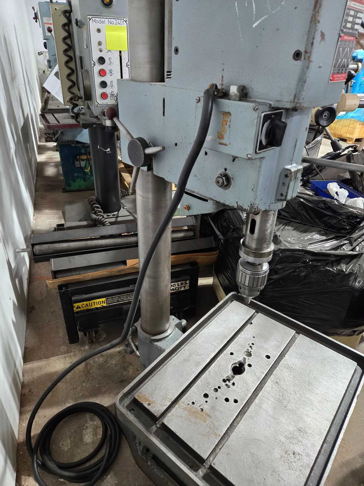 BOICE CRANE 24200 GEARED HEAD DRILL PRESS, 12" THROAT, 8-SPEED, #3MT SPINDLE, 1.6 HP - UPRIGHT DRILL PRESSES