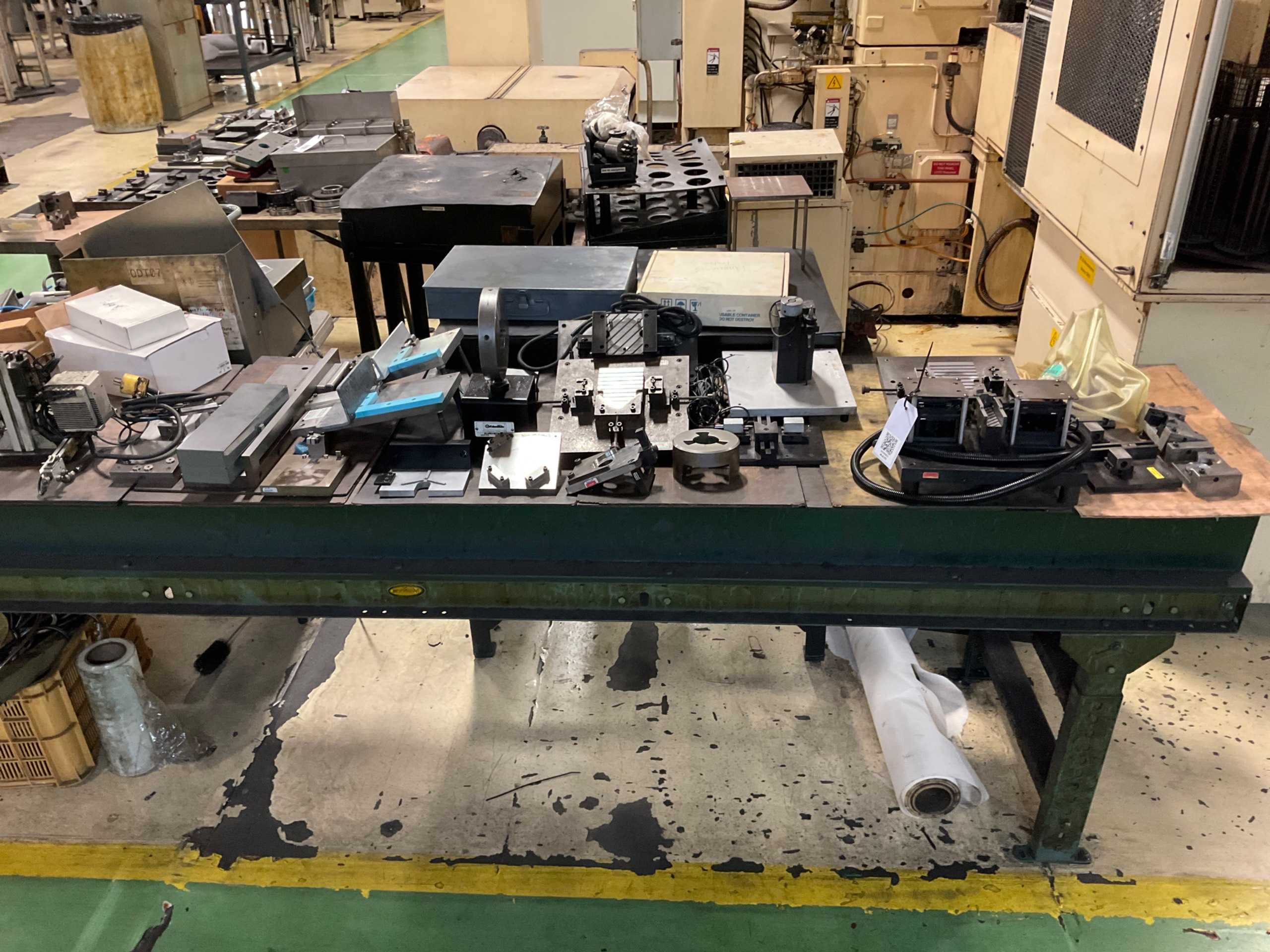 BULK QTY OF INDUSTRIAL PARTS BULK QTY OF INDUSTRIAL PARTS