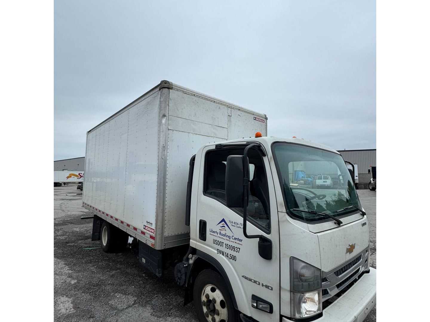 2017 CHEVROLET 4500 HD STRAIGHT CARGO TRUCK - STRAIGHT CARGO TRUCK