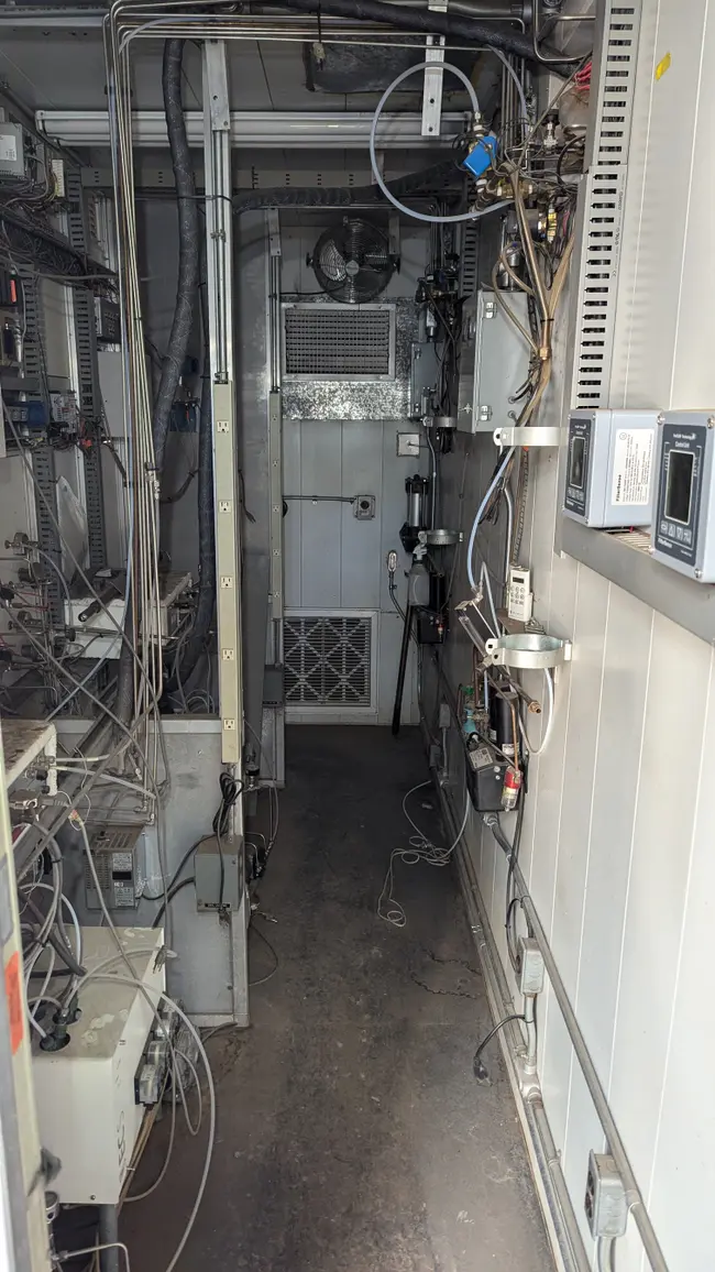 BULK QTY OF EMISSION CONTROL ROOM EQUIPMENT - undefined