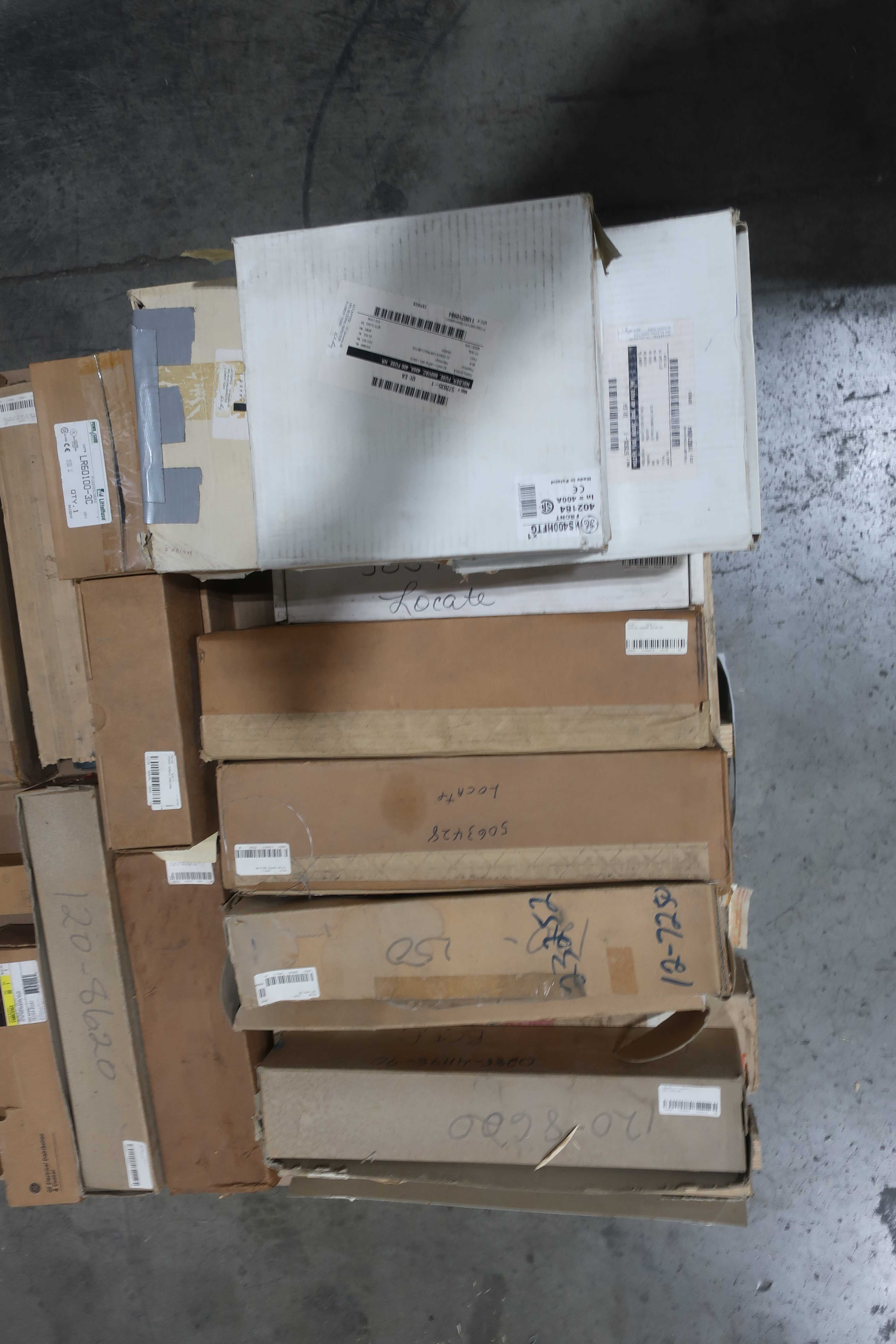 SKU 1739230 - PALLET OF ASSORTED FUSES - FUSES