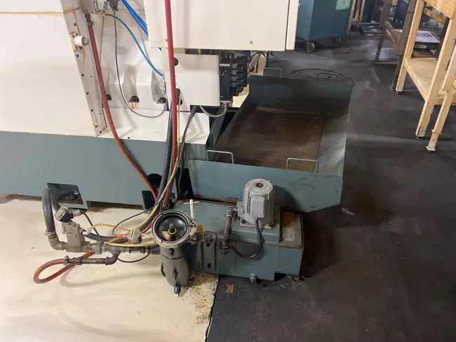 2011 TOYOSK TVT313M1 VERTICAL MACHINING CENTER - undefined