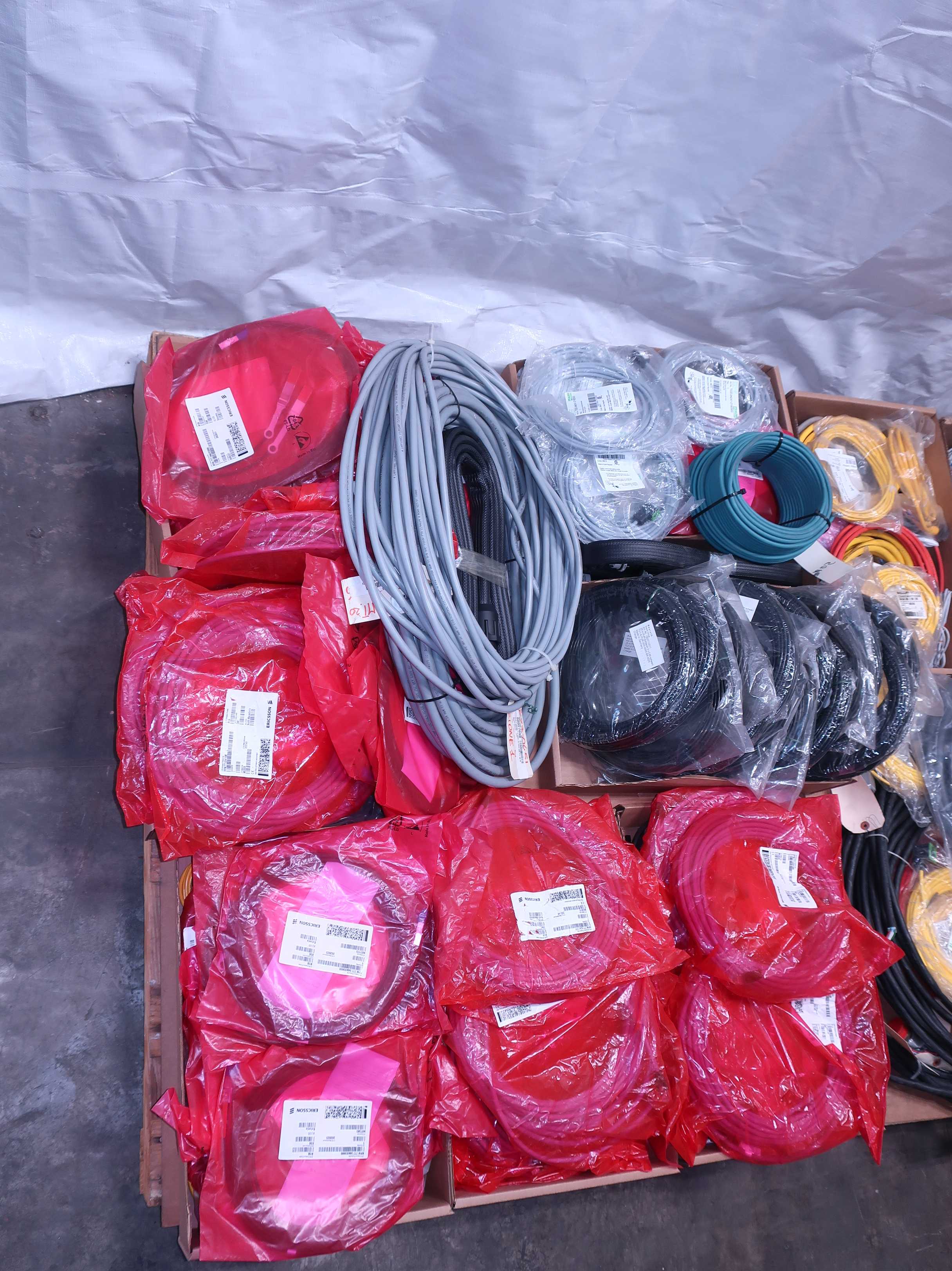 2 PALLETS OF ASSORTED CORDSETS - CORDSET CABLES