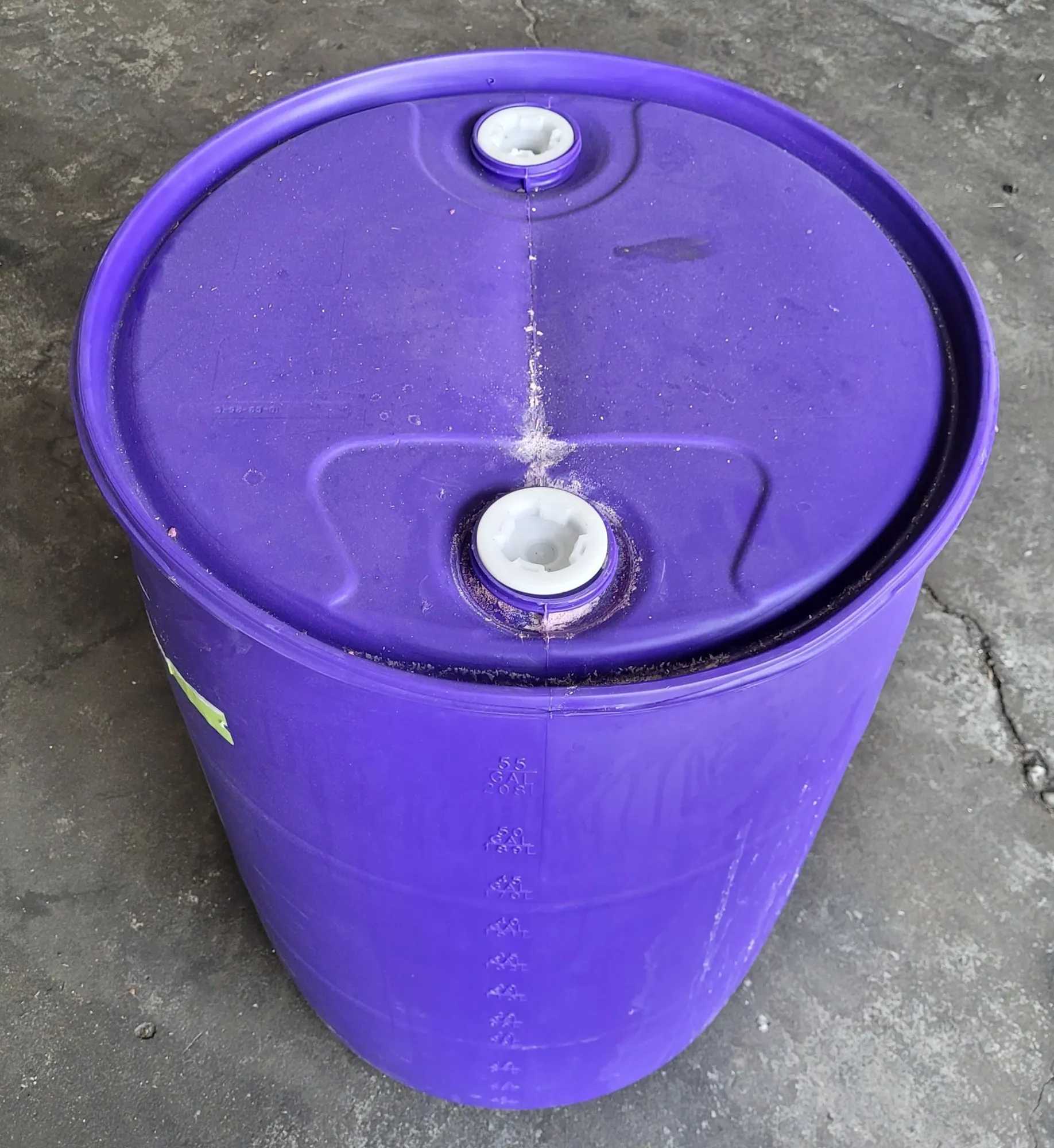 55 GALLON PLASTIC DRUM, 36" HEIGHT, 24" DIAMETER - MACHINE TOOLING