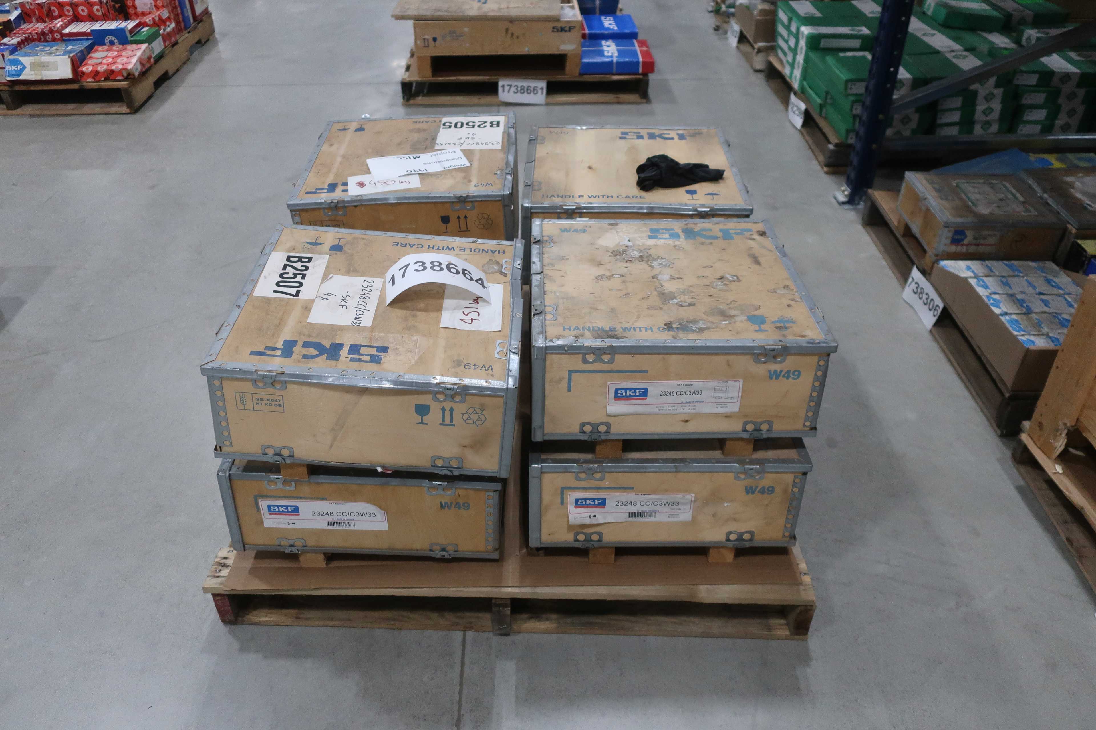 SKU 1738664 - LOT OF 8 SKF 23248 CC/C3 W33 ROLLER BEARINGS