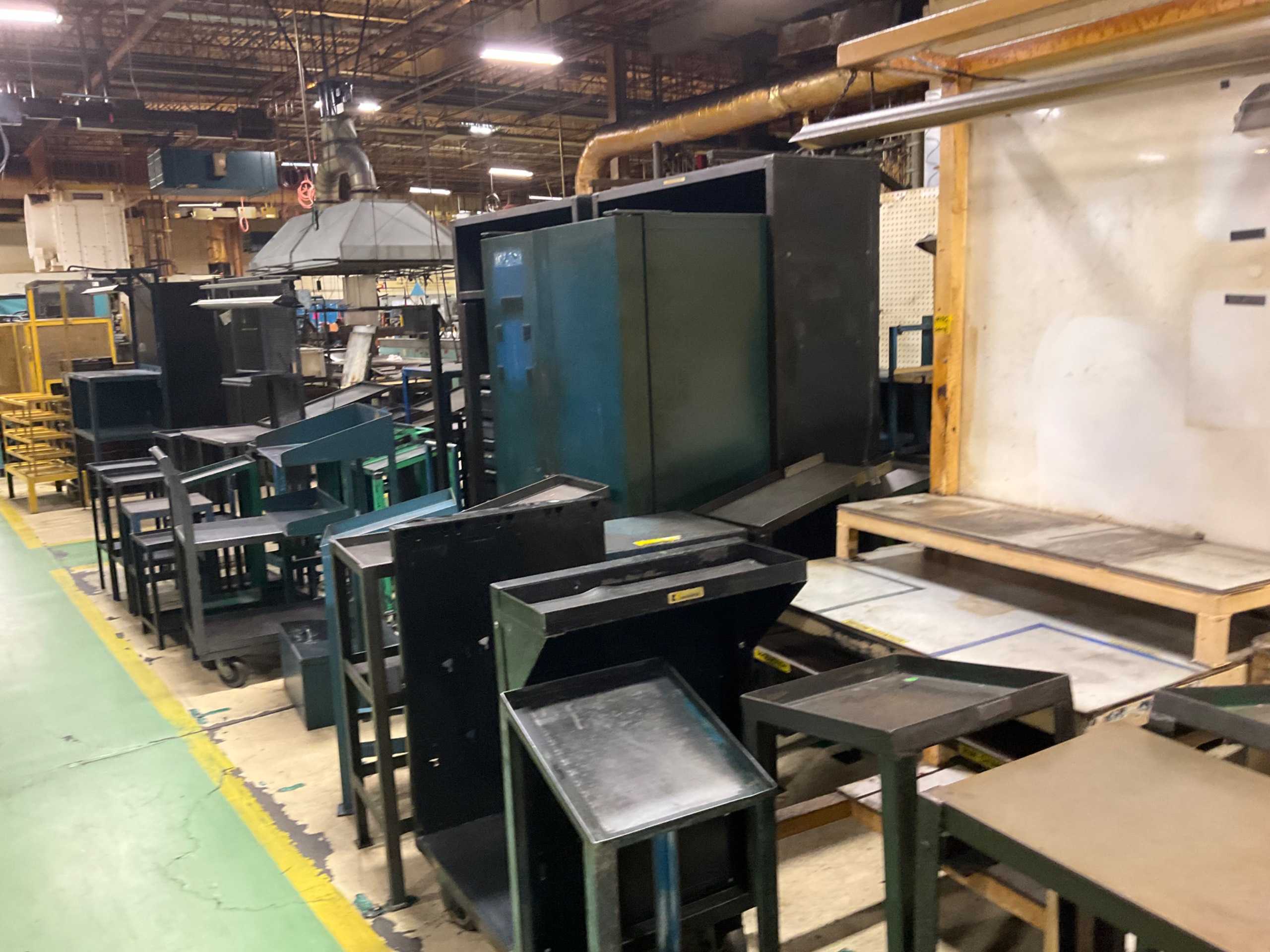 BULK QTY OF STORAGE CABINETS BULK QTY OF STORAGE CABINETS