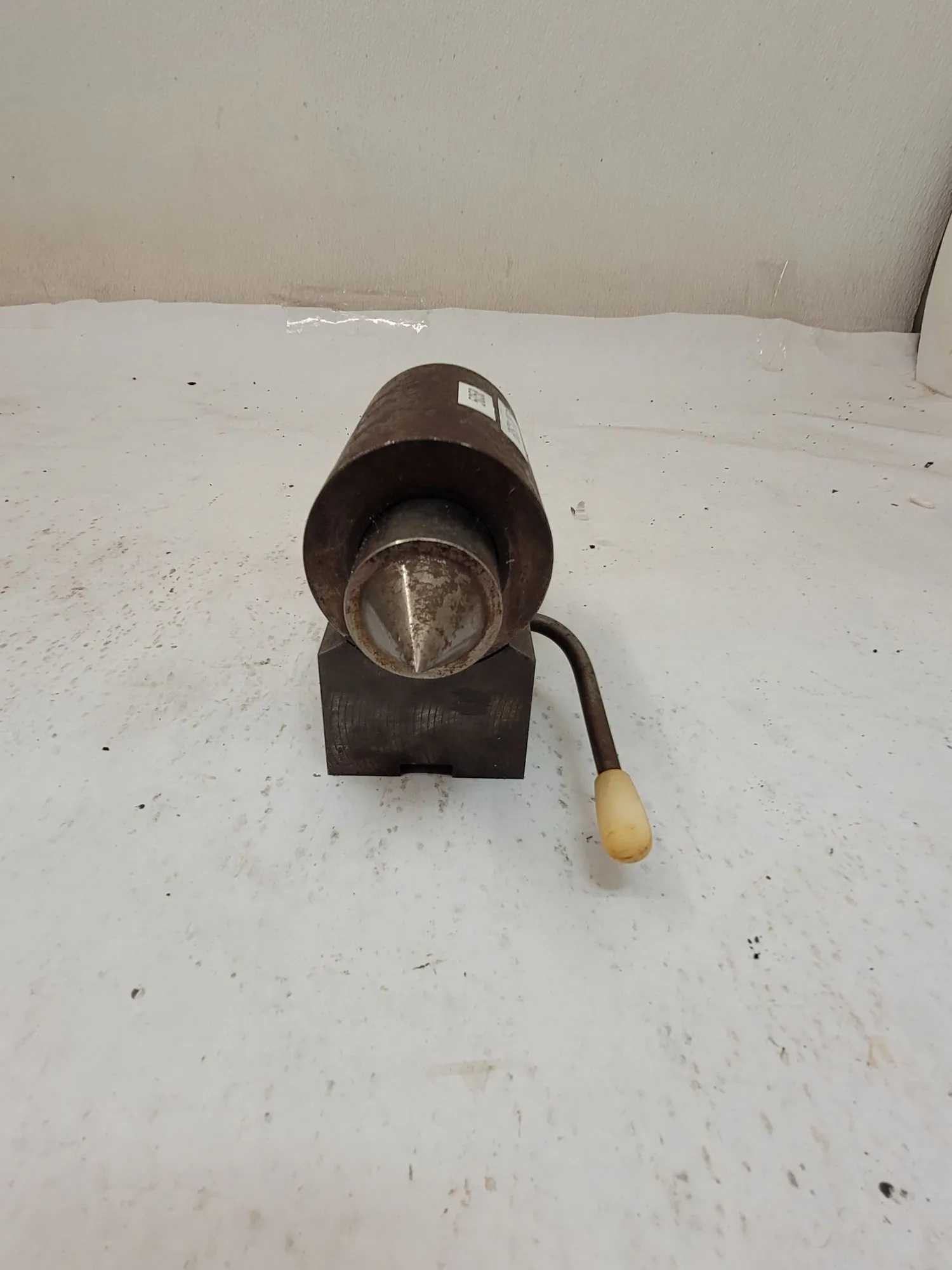 TAILSTOCK - 2 3/4" H WITH 1" TRAVEL - MACHINE TOOLING