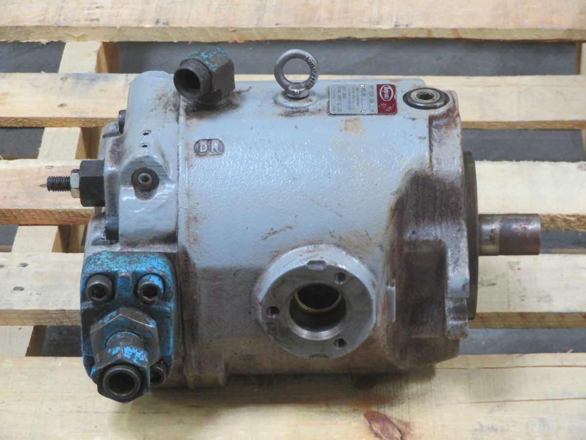 TOYOOKI HPP-VF2V-F63A-A, VD AXIAL PISTON PUMP, 63CC/REV DISP, 25 MPA PRESS, 2000 RPM SPD - HYDRAULIC PUMP