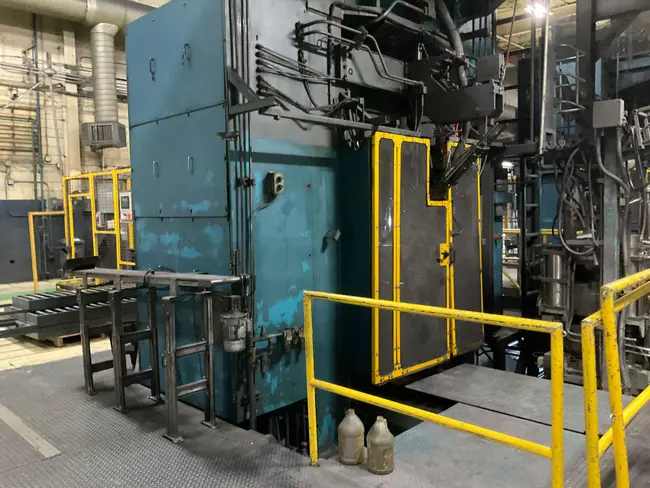 KOHTAKI 800 TON COMPACTING PRESS - undefined