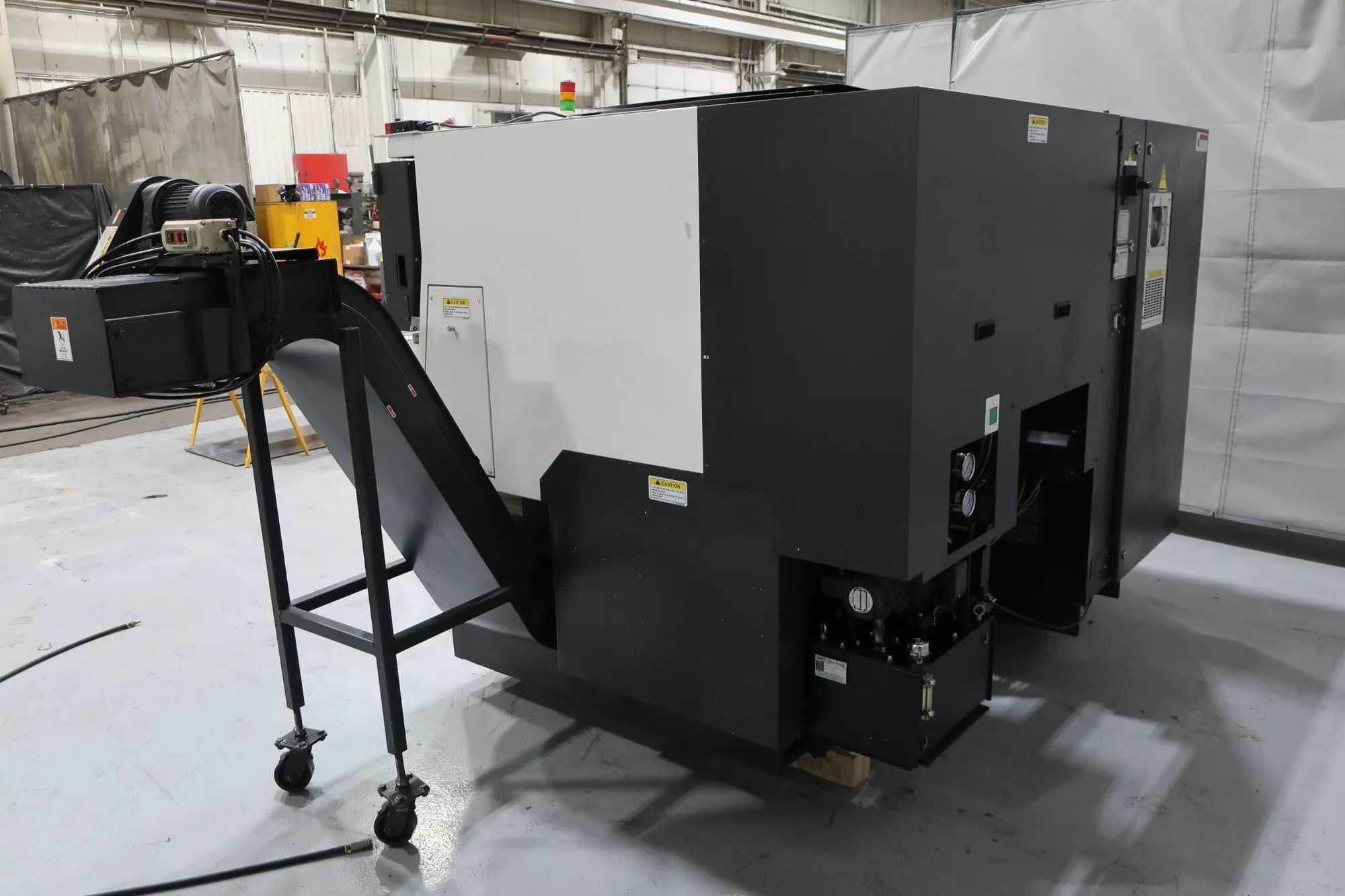 2014 OKUMA GENOS L400 CNC LATHE, OSP-P300L-R, 3000 RPM, 20HP, 10" CHUCK, 12-POS TURRET, TAILSTOCK - CNC LATHES