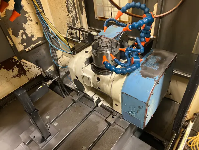 2004 TOYOSK TVT301S VERTICAL MACHINING CENTER - undefined