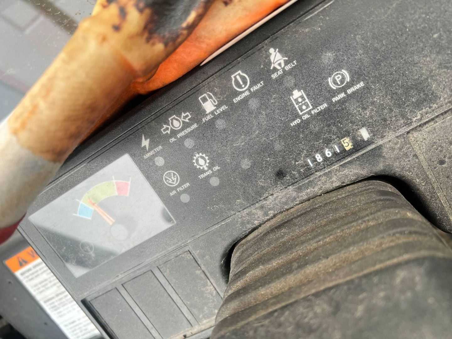 1996 CLARK CGP30 SIT-DOWN FORKLIFT - SIT-DOWN FORKLIFTS