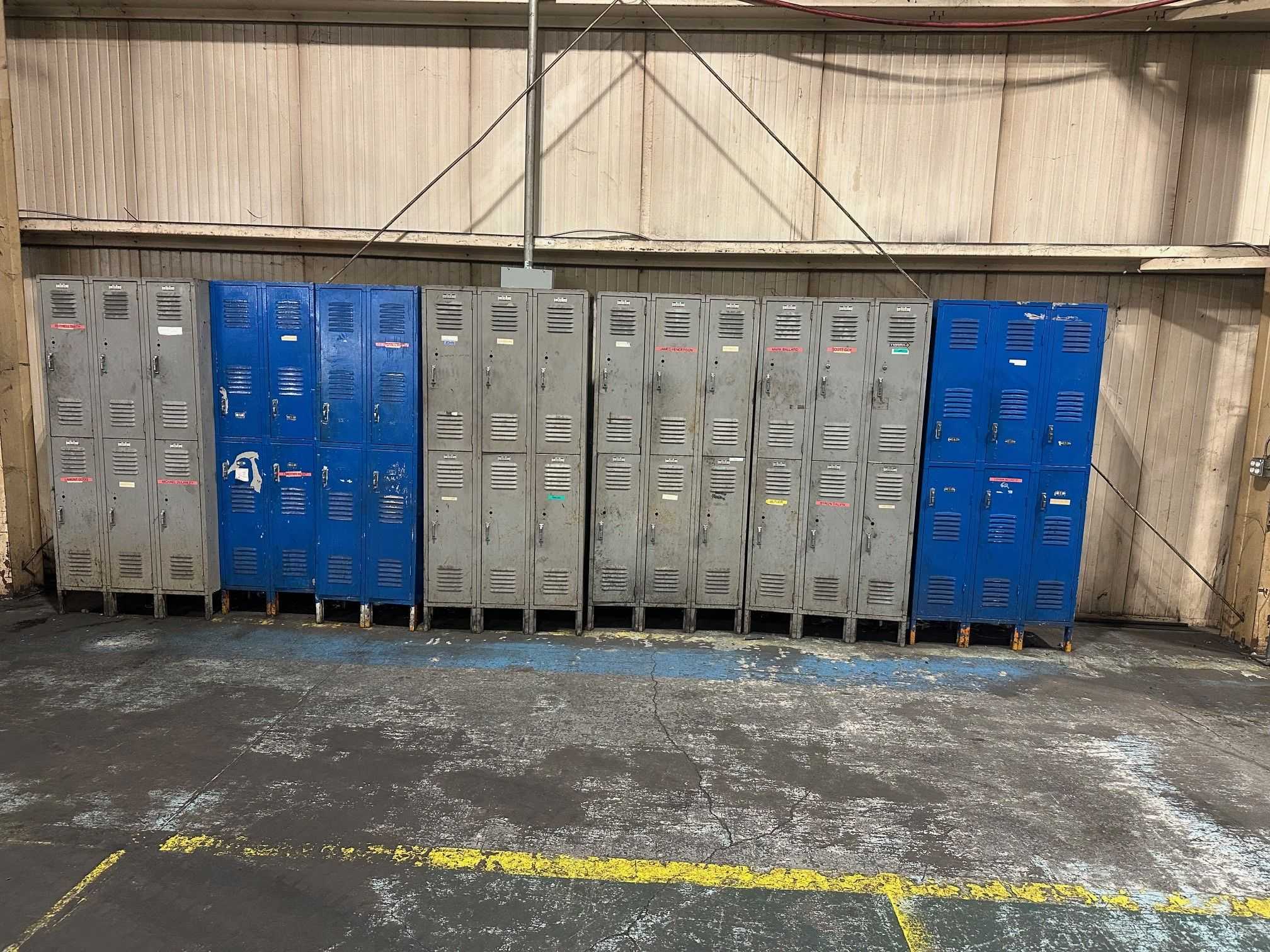 FREE STANDING STORAGE CABINETS