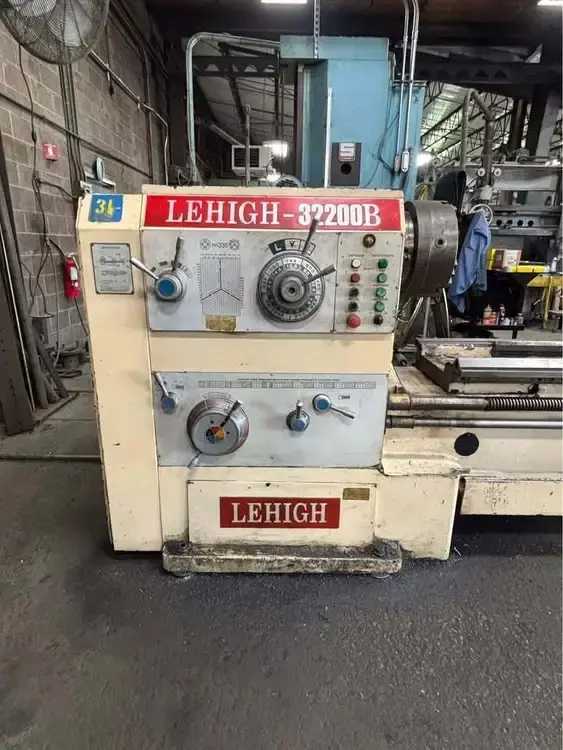 2008 LEHIGH 32200B HEAVY-DUTY GAP ENGINE LATHE, 32/44" X 200", 5" SPINDLE BORE, 20 HP - MANUAL LATHES