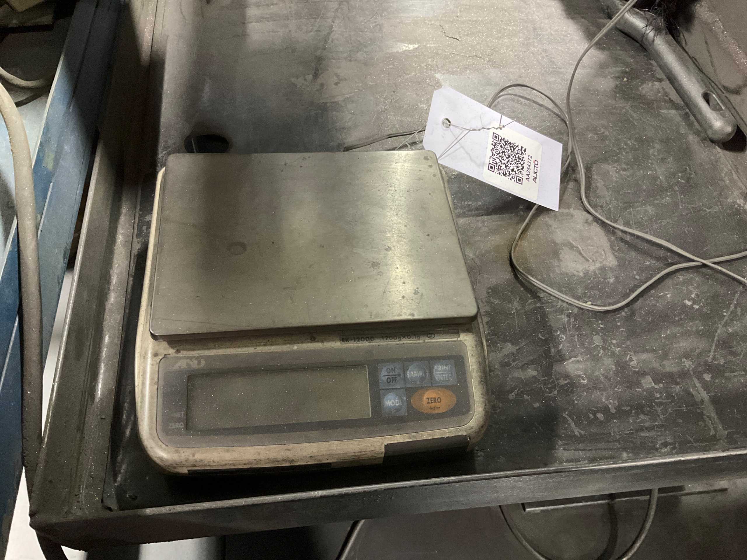 A&D EK-1200G BENCH SCALE - BENCH SCALES