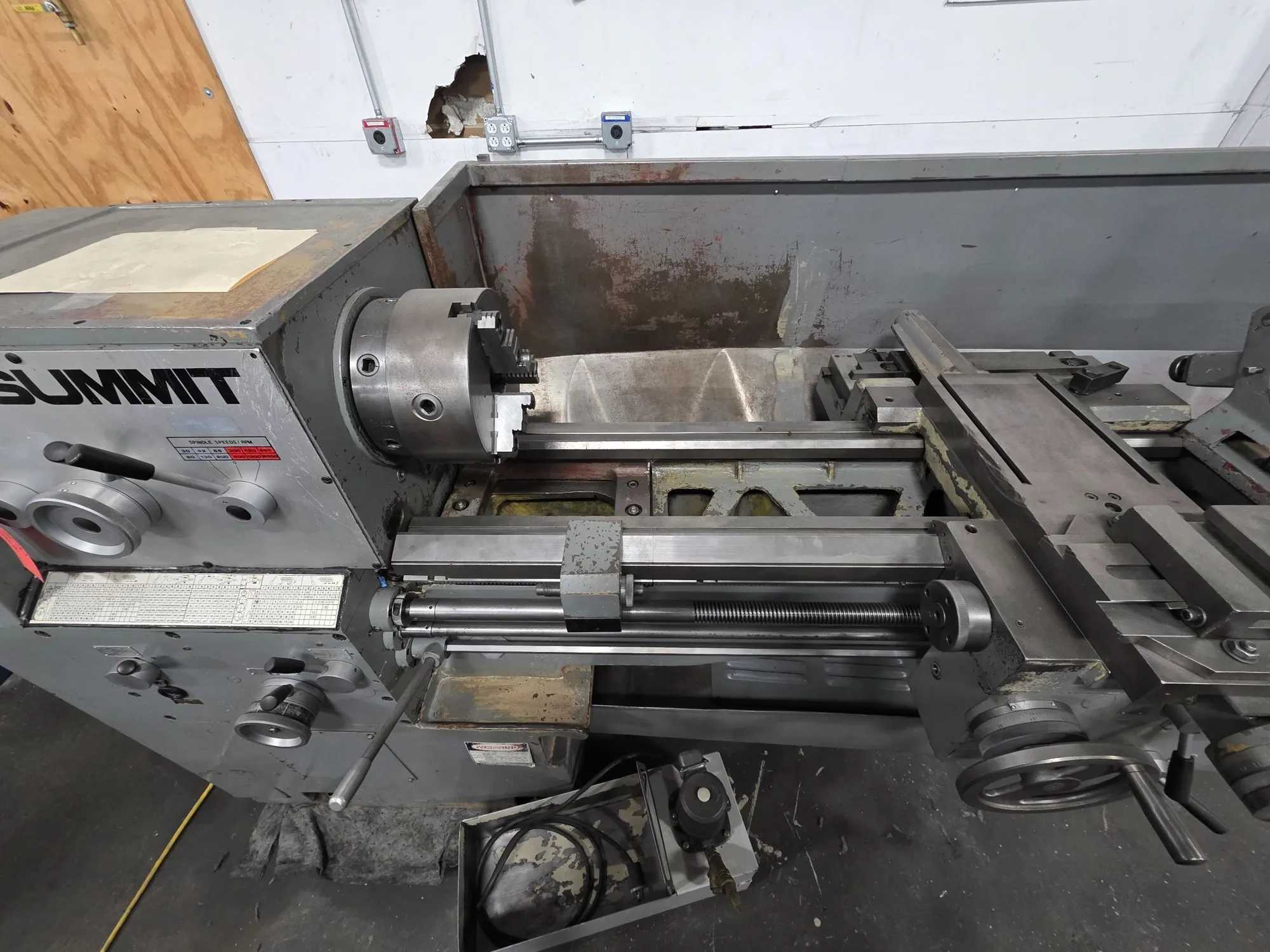 SUMMIT 18-3X80 GAP BED ENGINE LATHE, 18" SWING, 80" CENTERS, 10 HP MAIN MOTOR - MANUAL LATHES