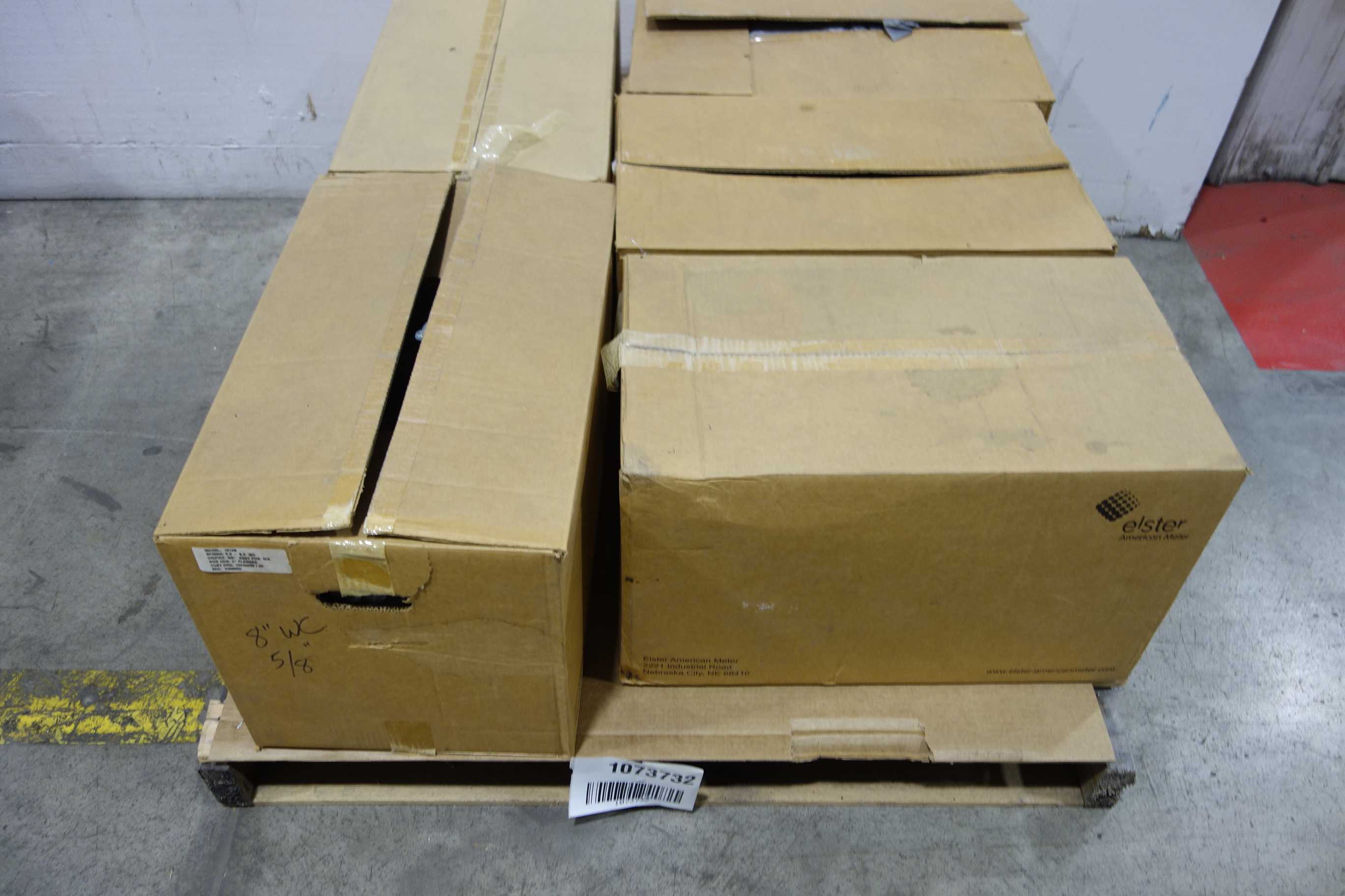 PALLET OF ELSTER PRESSURE REDUCING REGULATOR VALVE