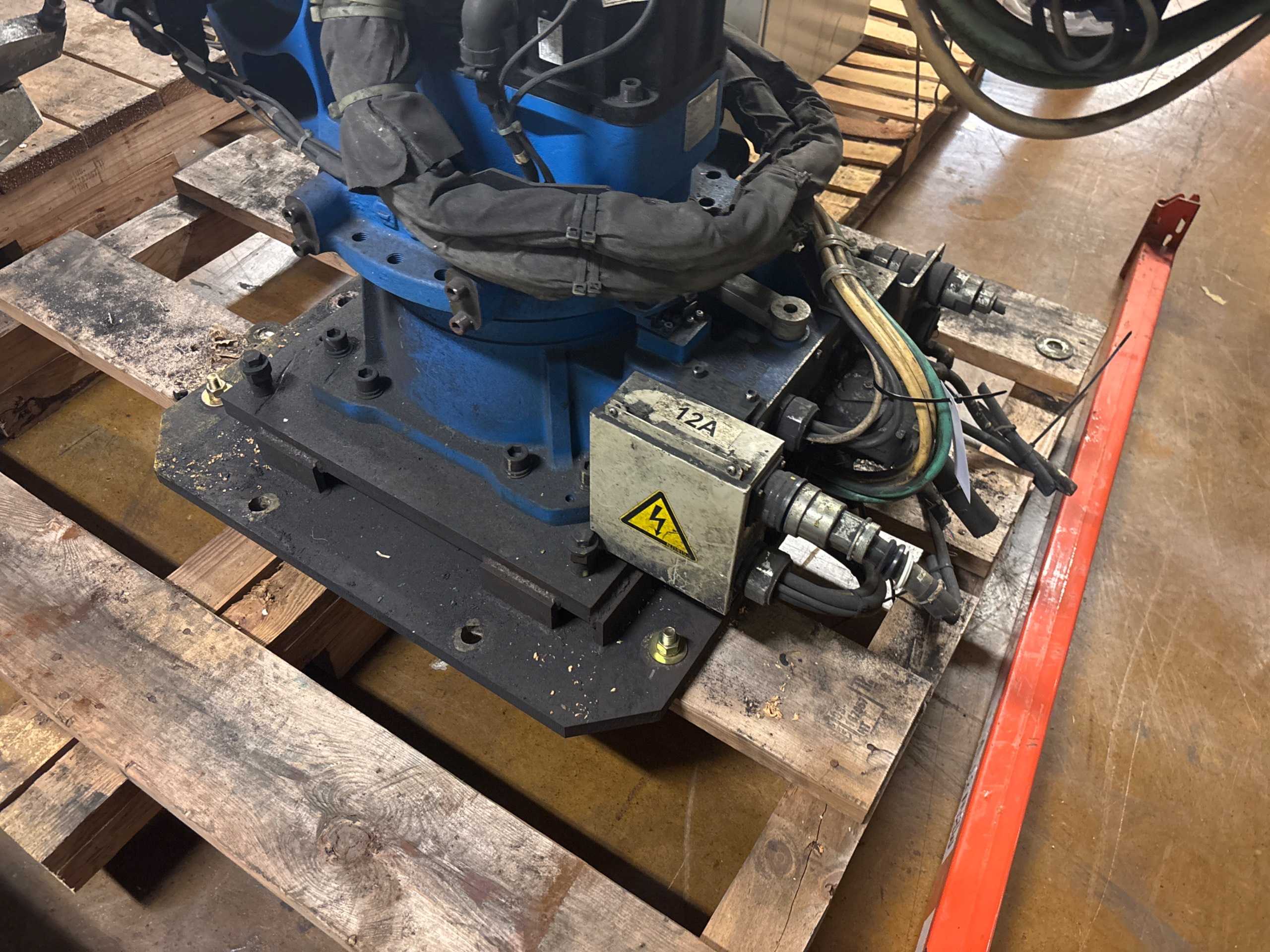 2014 YASKAWA MOTOMAN-MS100 ARTICULATED ROBOT - ARTICULATED ROBOTS