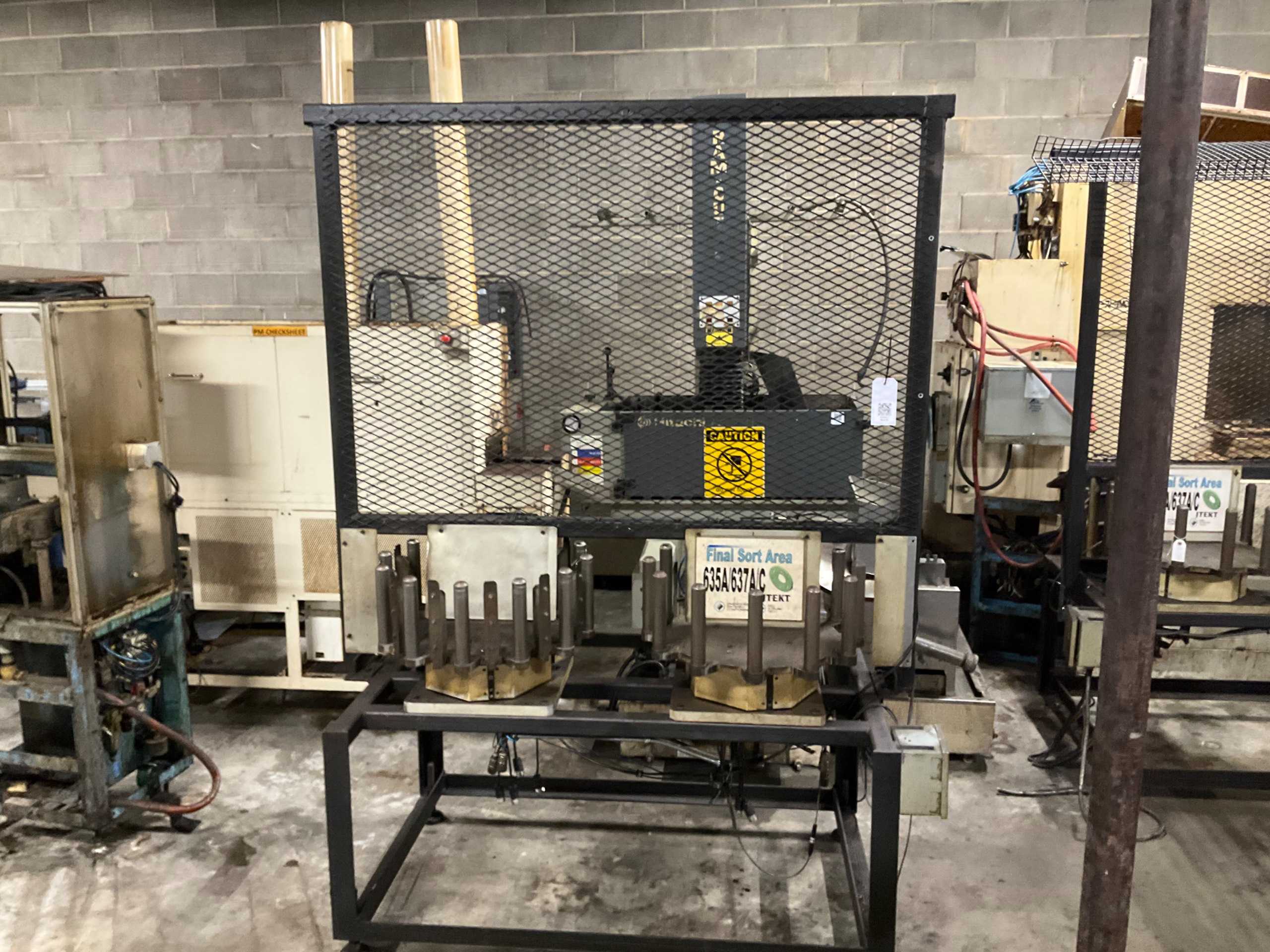 QTY 2: STOCKER MACHINE - MATERIAL HANDLING