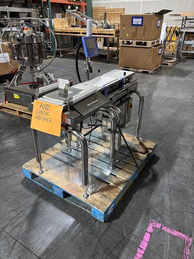 A&D COMPANY AD-4961-2KD-2035 CHECK WEIGHER - CHECKWEIGHERS