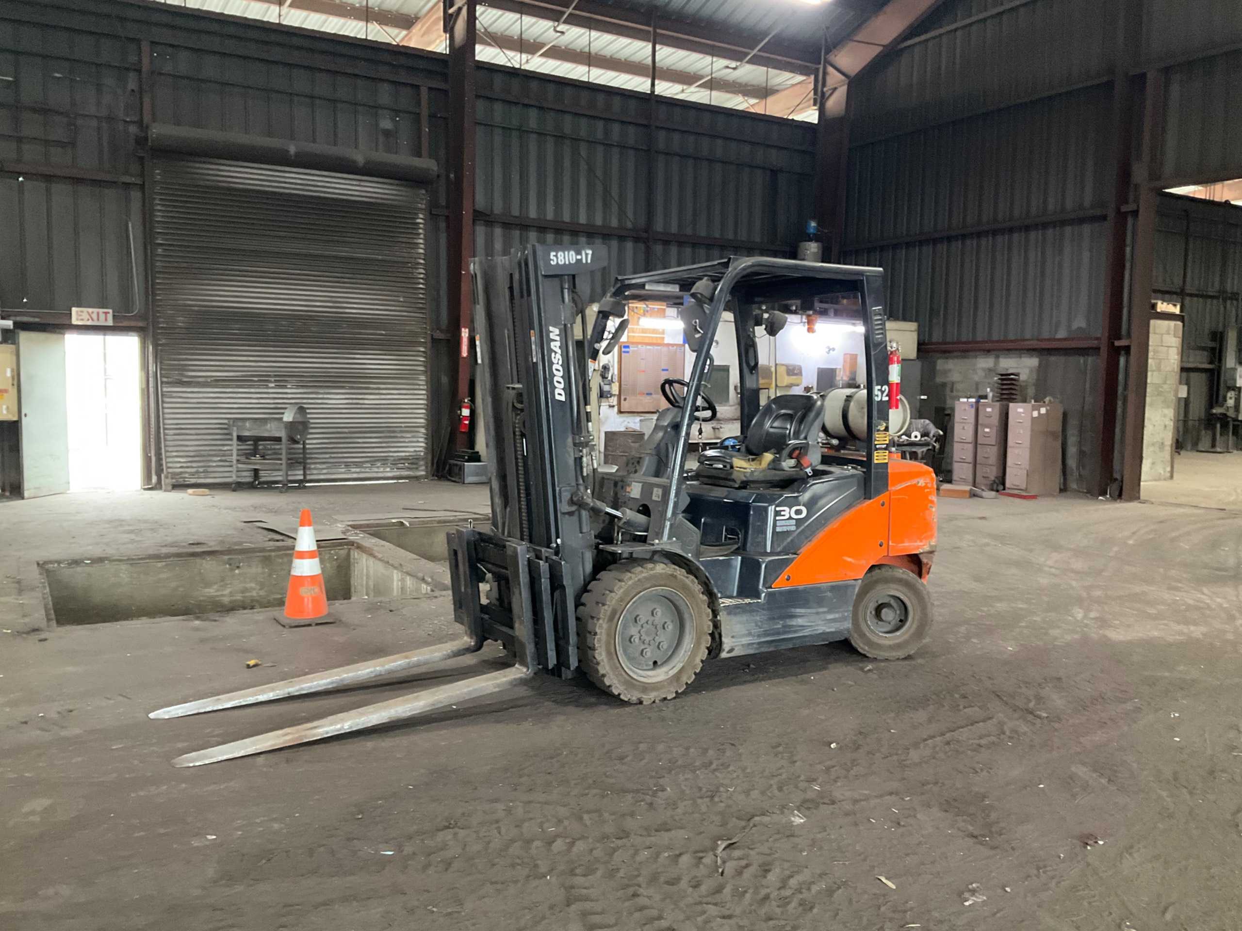 DOOSAN G30N-7 SIT-DOWN FORKLIFT - SIT-DOWN FORKLIFT