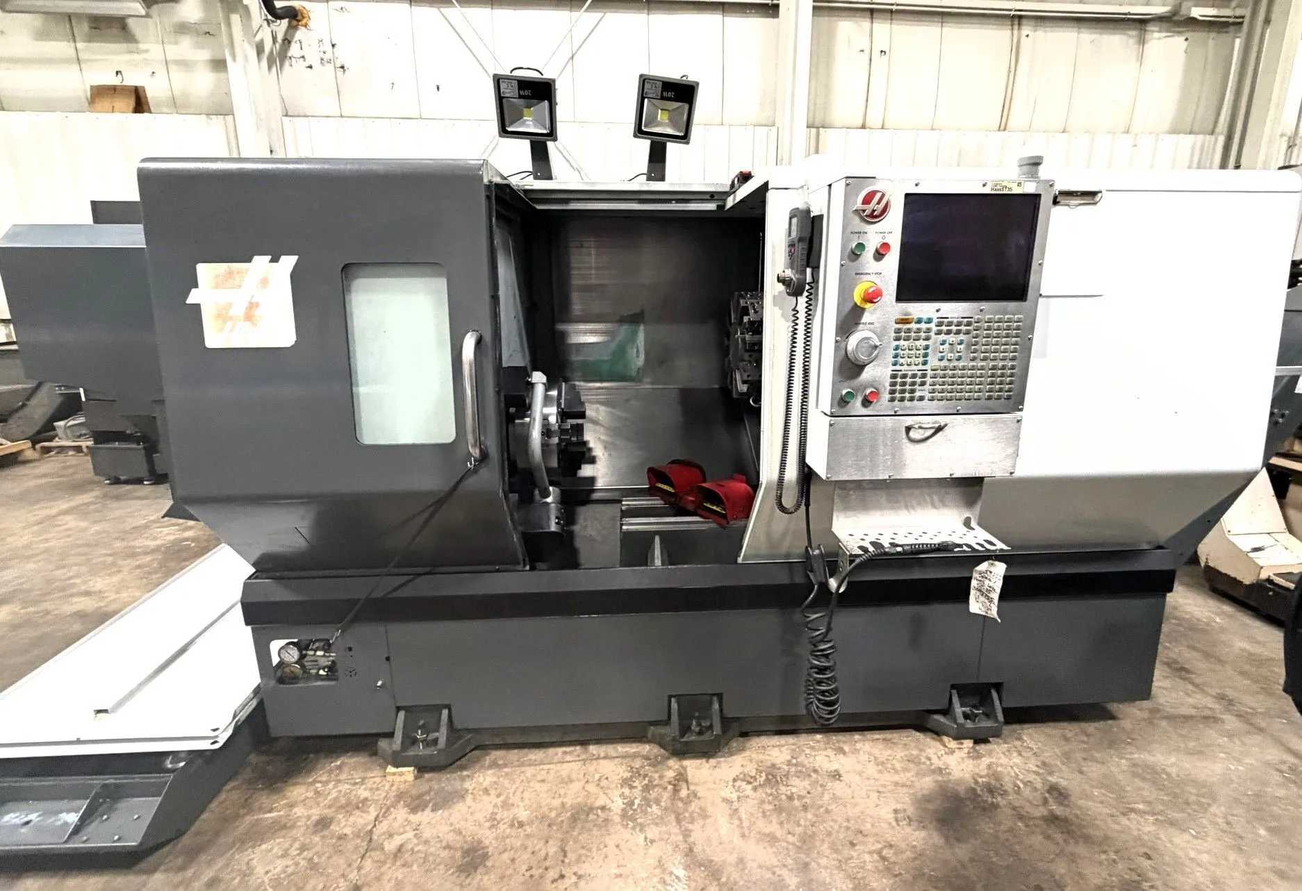 2014 HAAS ST-35 CNC LATHE, 15" CHUCK, 40 HP, 3200 RPM, 4" BAR, 12-STATION TURRET, TAILSTOCK - CNC LATHES