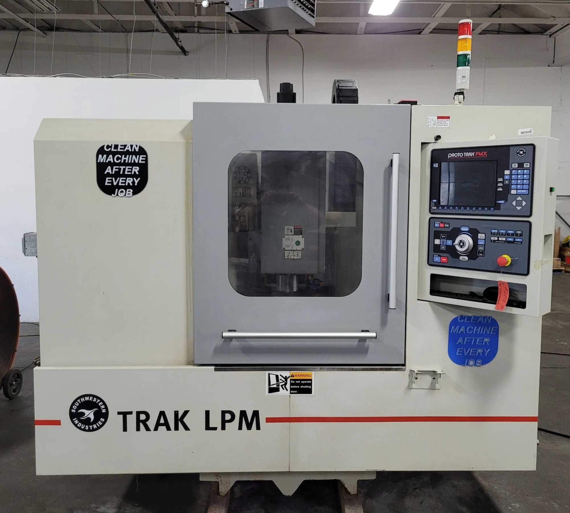 SOUTHWESTERN INDUSTRIES TRAK LPM 3-AXIS CNC VMC - 8,000 RPM, 15 HP, 35.4" X 19.6" TABLE - VERTICAL MACHINING CENTERS