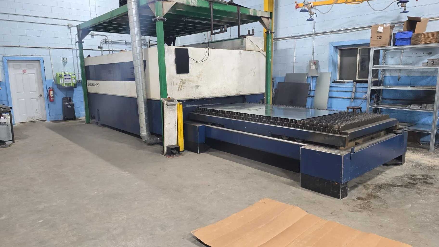 2013 TRUMPF TRULASER 3030 FIBER CNC LASER CUTTER, 3KW, 120X60 IN, 460V - LASER CUTTING MACHINES