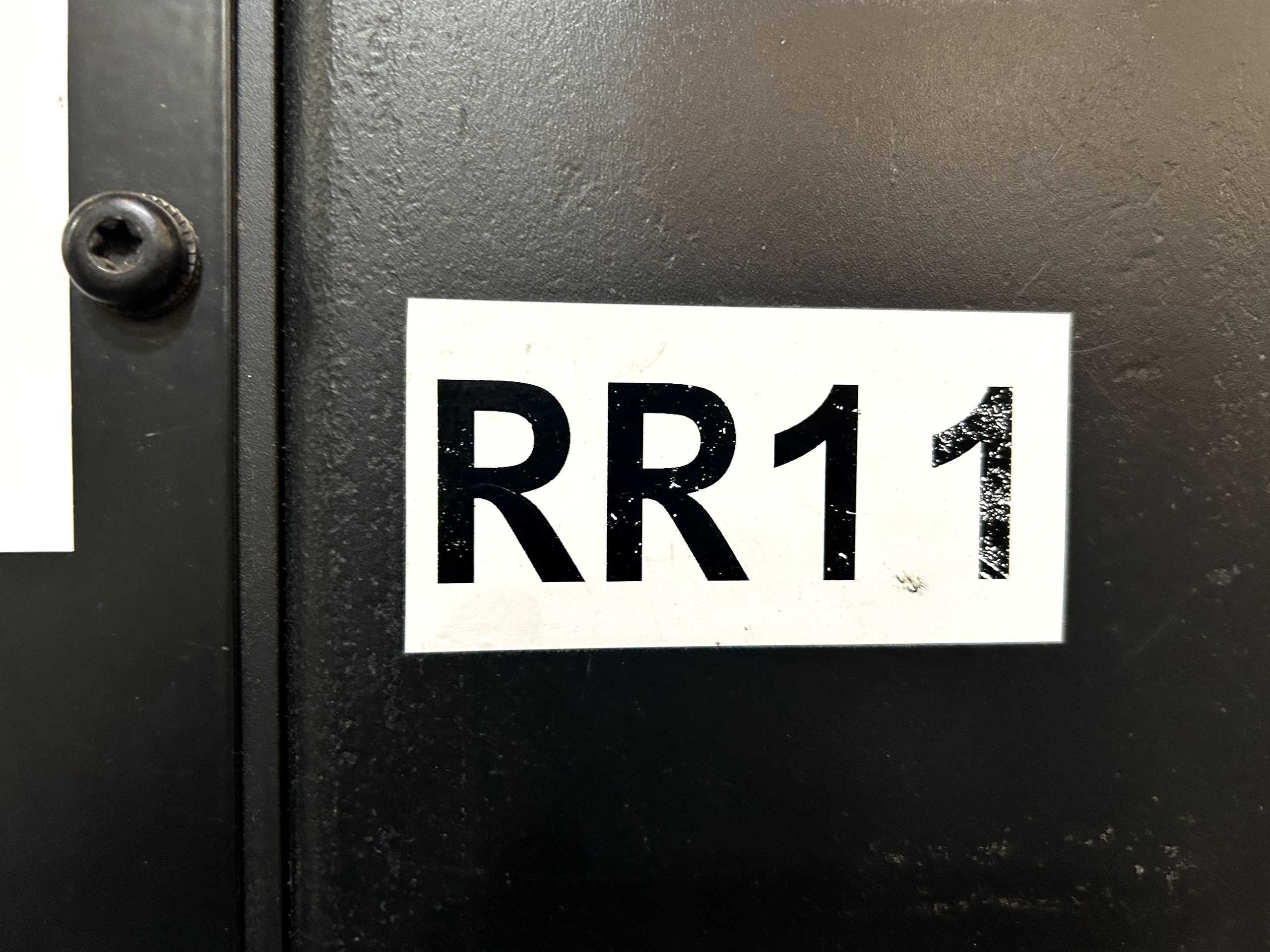 CROWN RR5725-45 REACH TRUCK - REACH TRUCKS