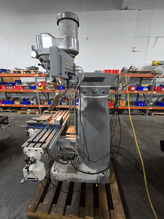 BRIDGEPORT SERIES 1 VERTICAL KNEE MILL 2HP R-8 60-4200RPM 42X9IN TABLE 750LB MAX LOAD - VERTICAL MILLING MACHINES