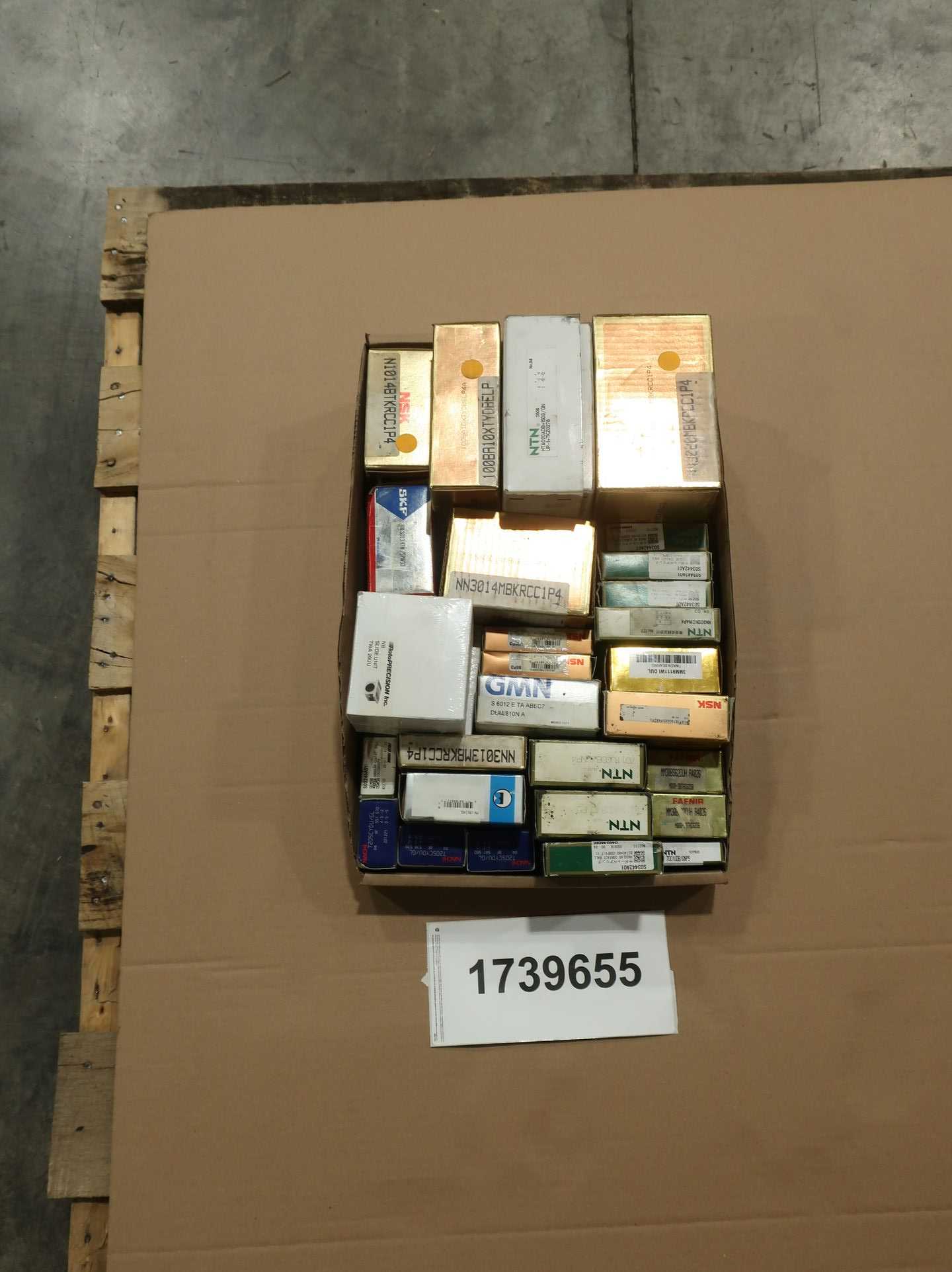 SKU 1739655 - TOTE OF ASSORTED PRECISION BEARINGS, NSK, SKF, NTN, FAFNIR, GMO, NACHI SKU 1739655 - TOTE OF ASSORTED PRECISION BEARINGS, NSK, SKF, NTN, FAFNIR, GMO, NACHI