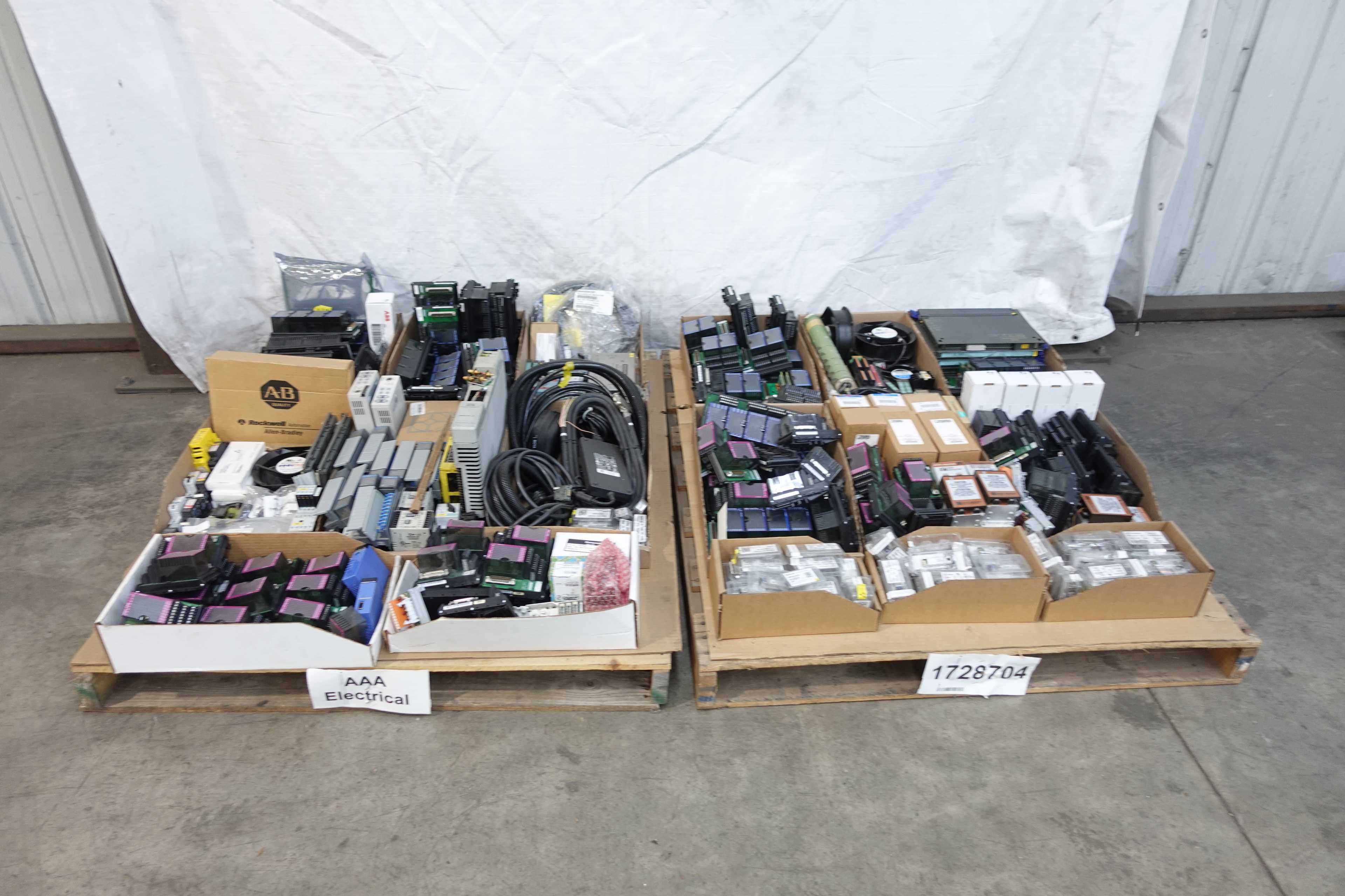 SKU 1728704 - 2 PALLETS OF ASSORTED AUTOMATION - AUTOMATION & CONTROLS