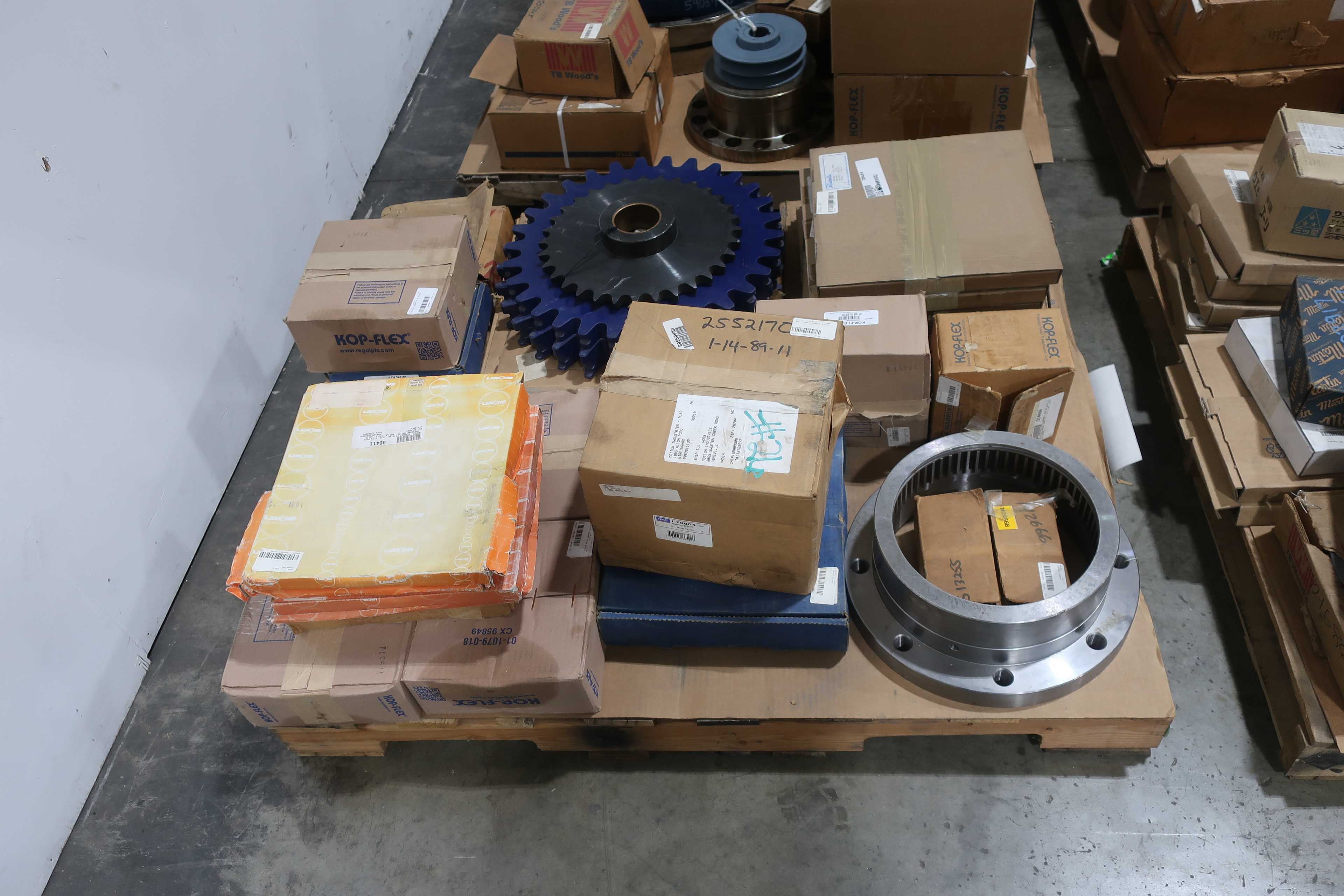 SKU 1757640 - 4 PALLETS OF ASSORTED POWER TRANSMISSION REPLACEMENT PARTS - POWER TRANSMISSION