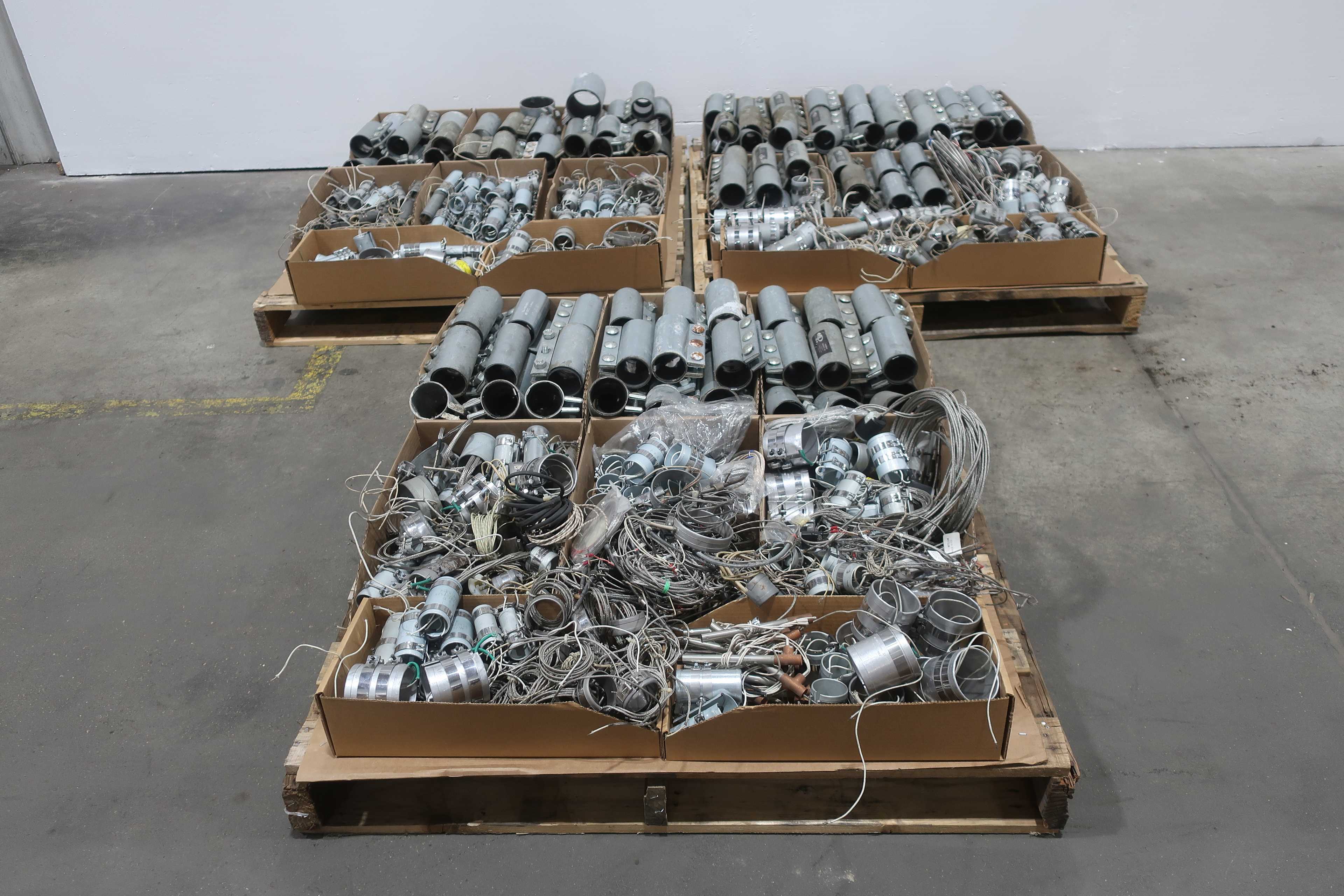 3 PALLETS OF ASSORTED PIPE HEATER CLAMPS - BAND HEATER