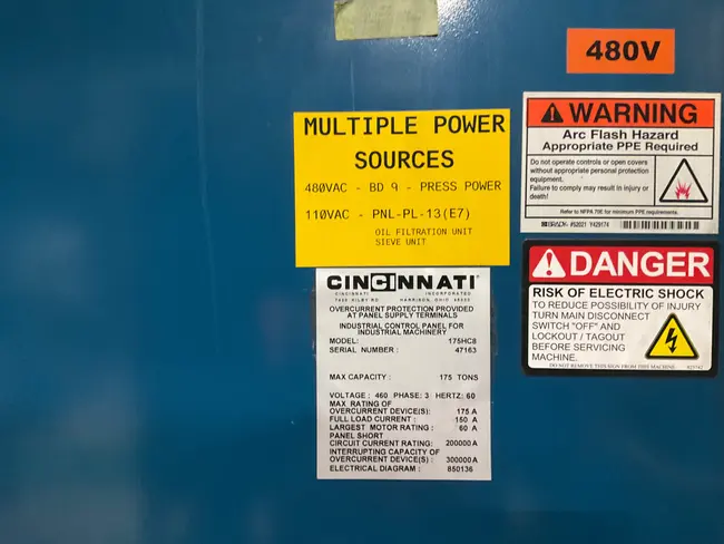 CINCINNATI 175-HC-8 175 TON COMPACTING PRESS - undefined